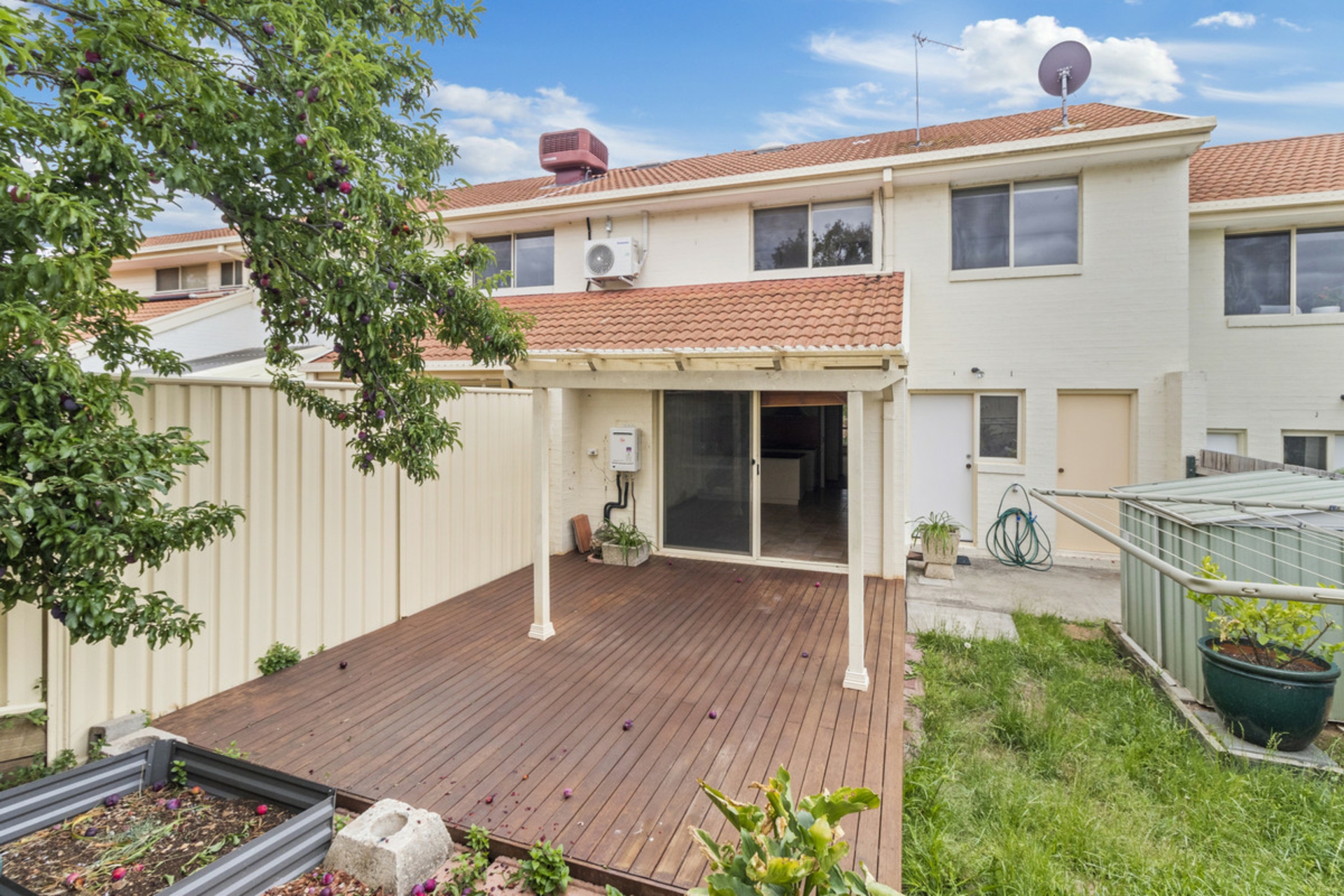 3/5 Harry Hopman Circuit, GORDON