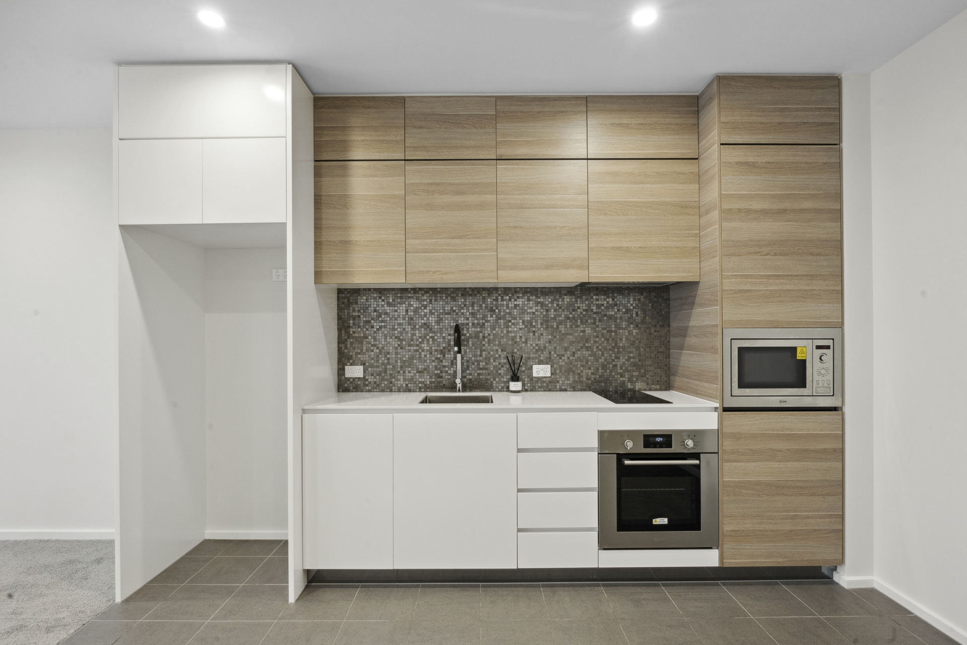 31/45 West Row, CITY