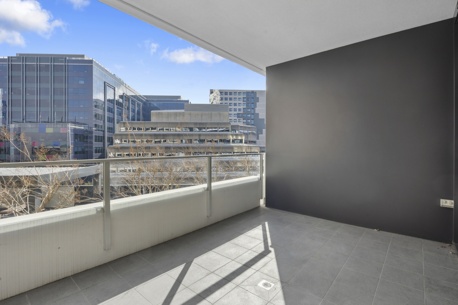 31/45 West Row, CITY