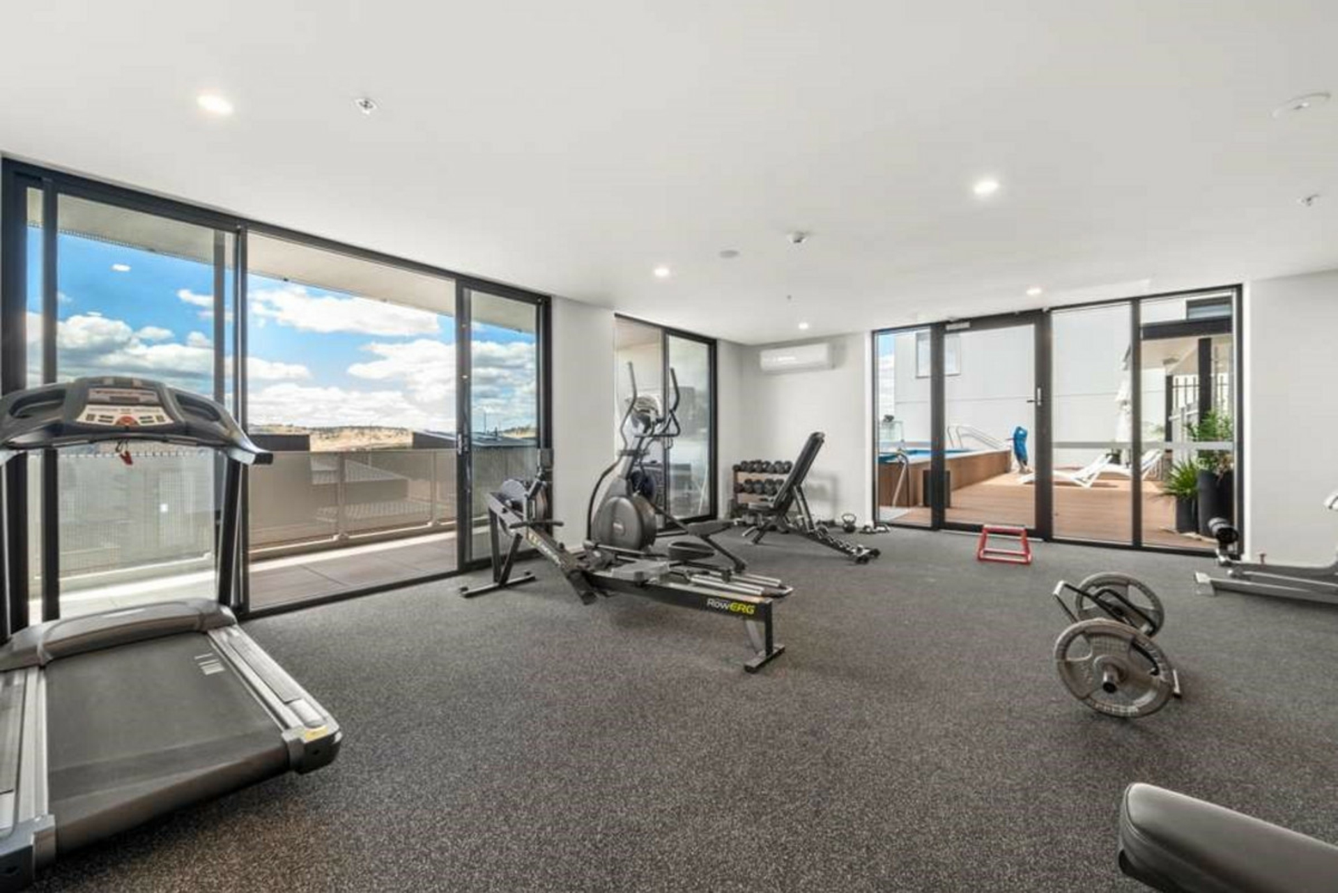 31/2 McMichael Terrace, DENMAN PROSPECT