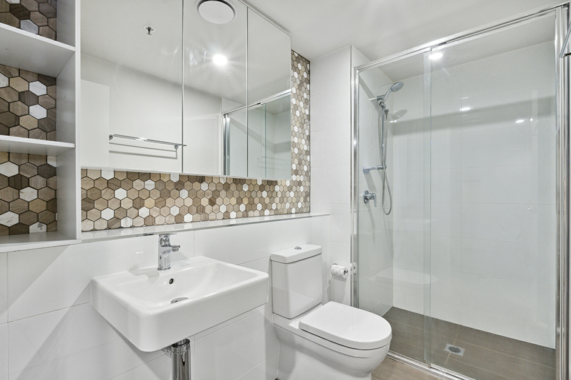 240/325 Anketell Street, GREENWAY
