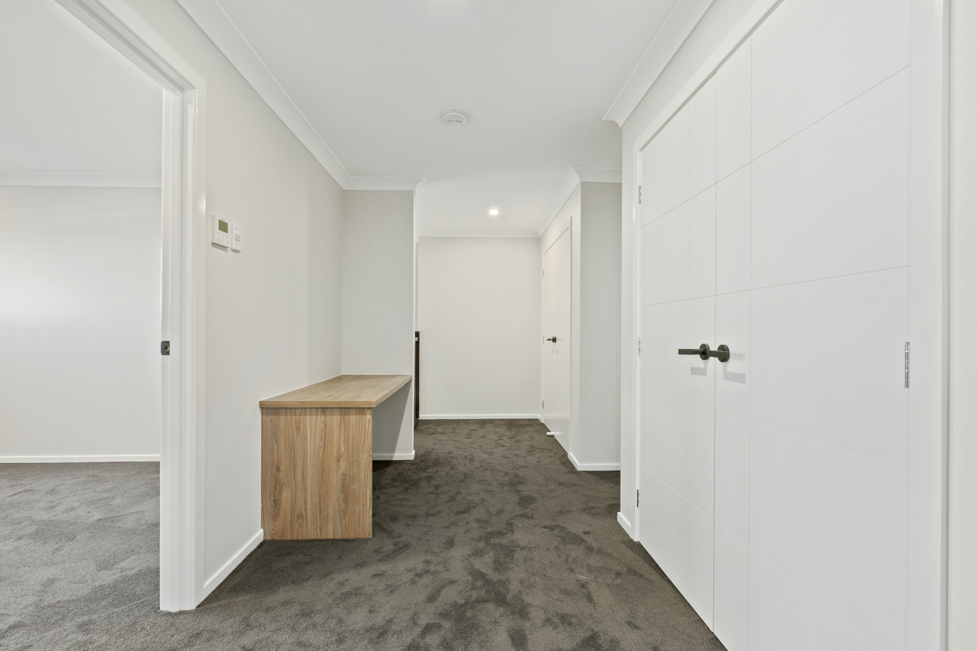 42 Klaus Moje Street, WHITLAM