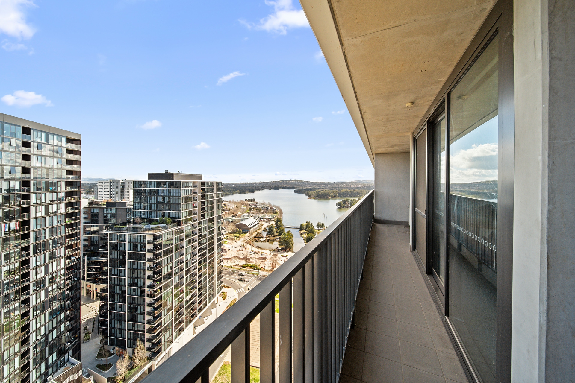 2004/120 Eastern Valley Way, BELCONNEN