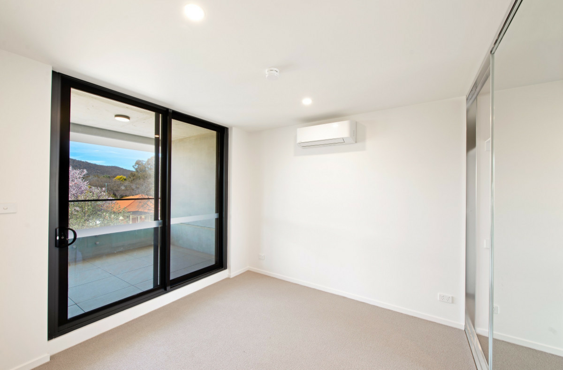 20/90 Lowanna Street, BRADDON