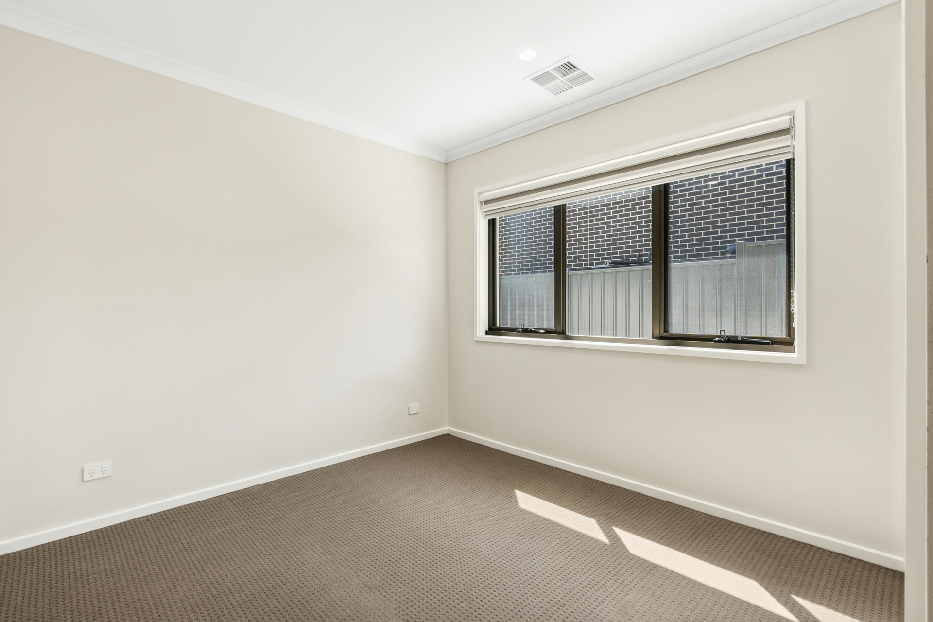 91 McDonagh Crescent, WHITLAM