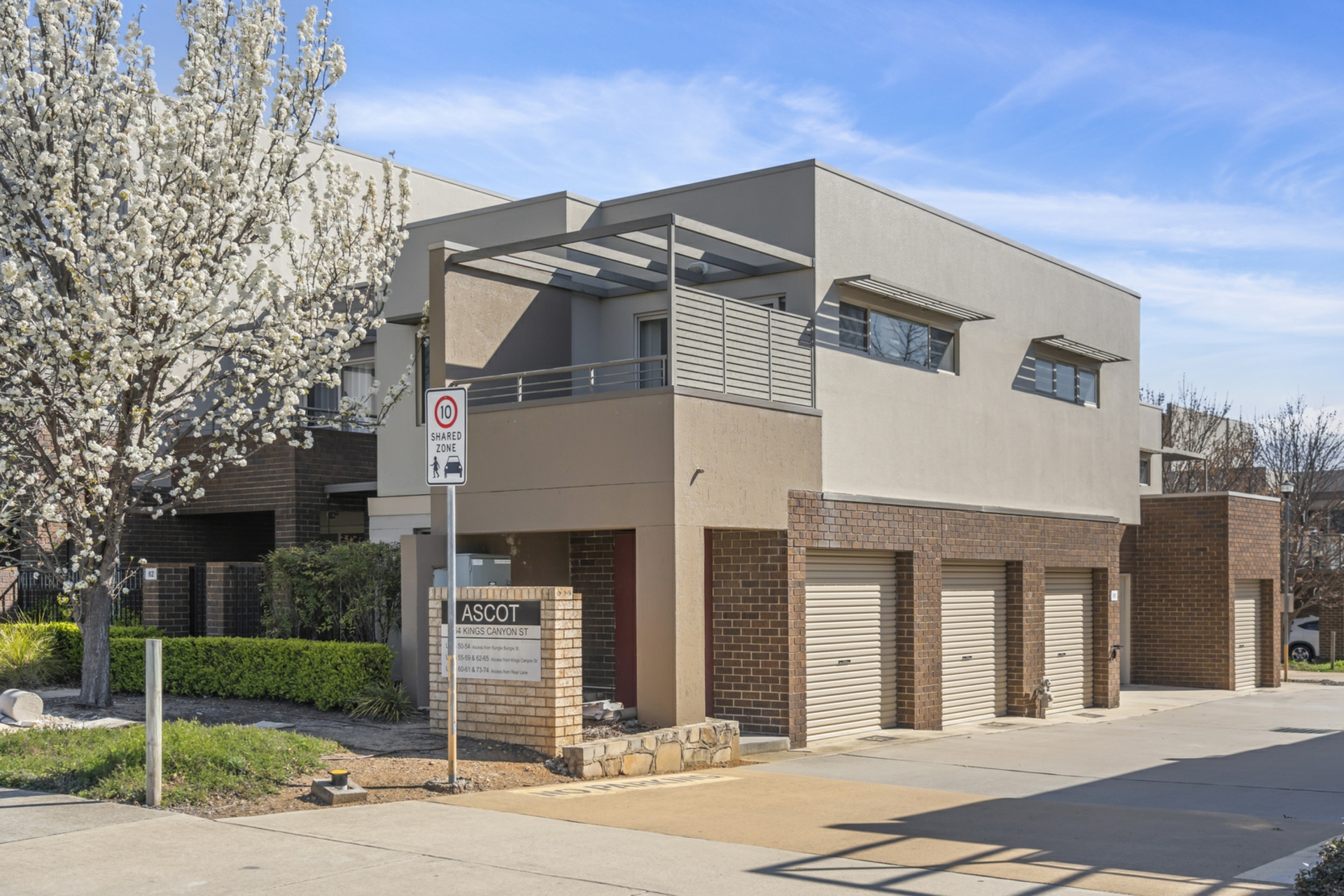 61/64 Kings Canyon Street, HARRISON