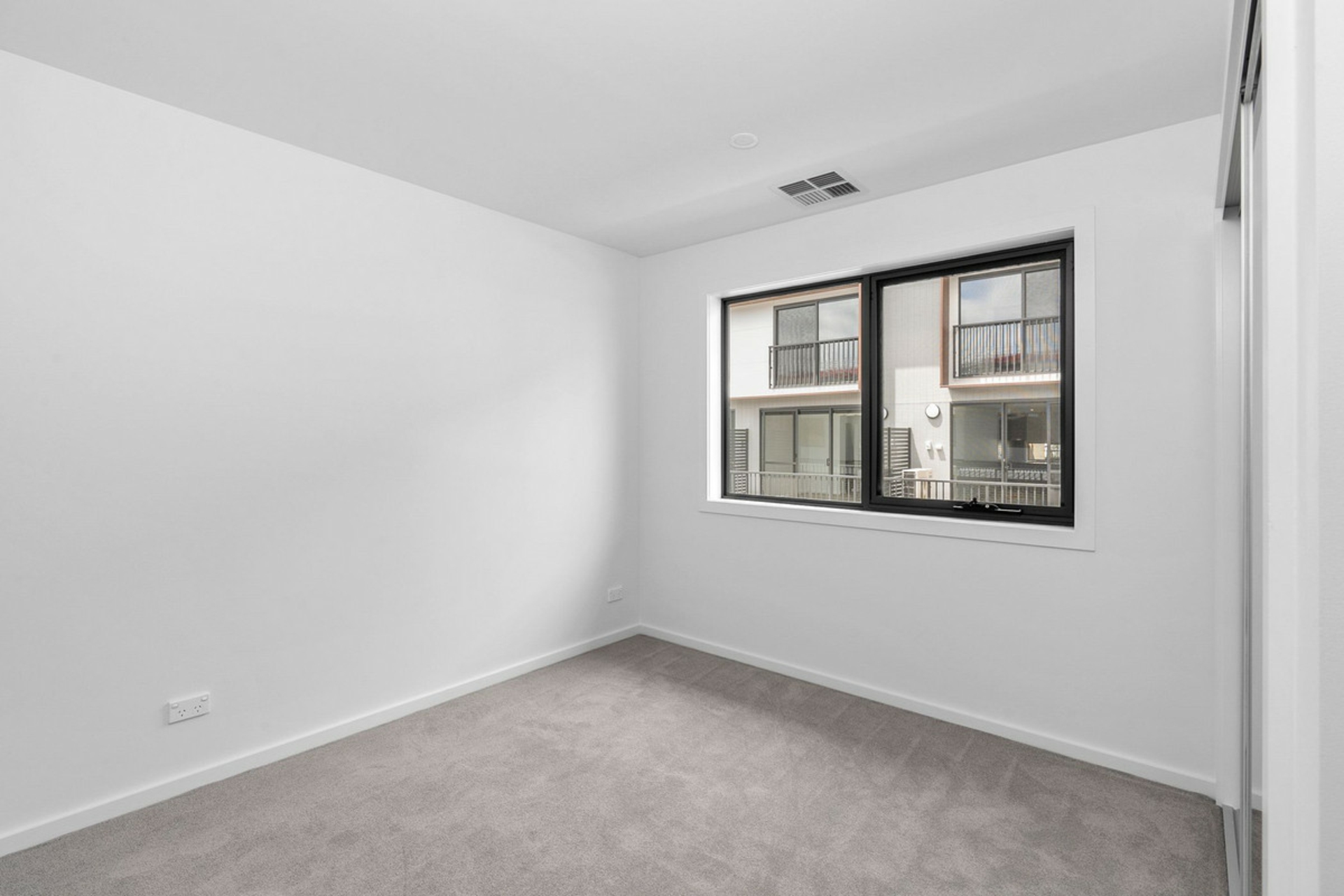 17 McMichael Terrace, DENMAN PROSPECT