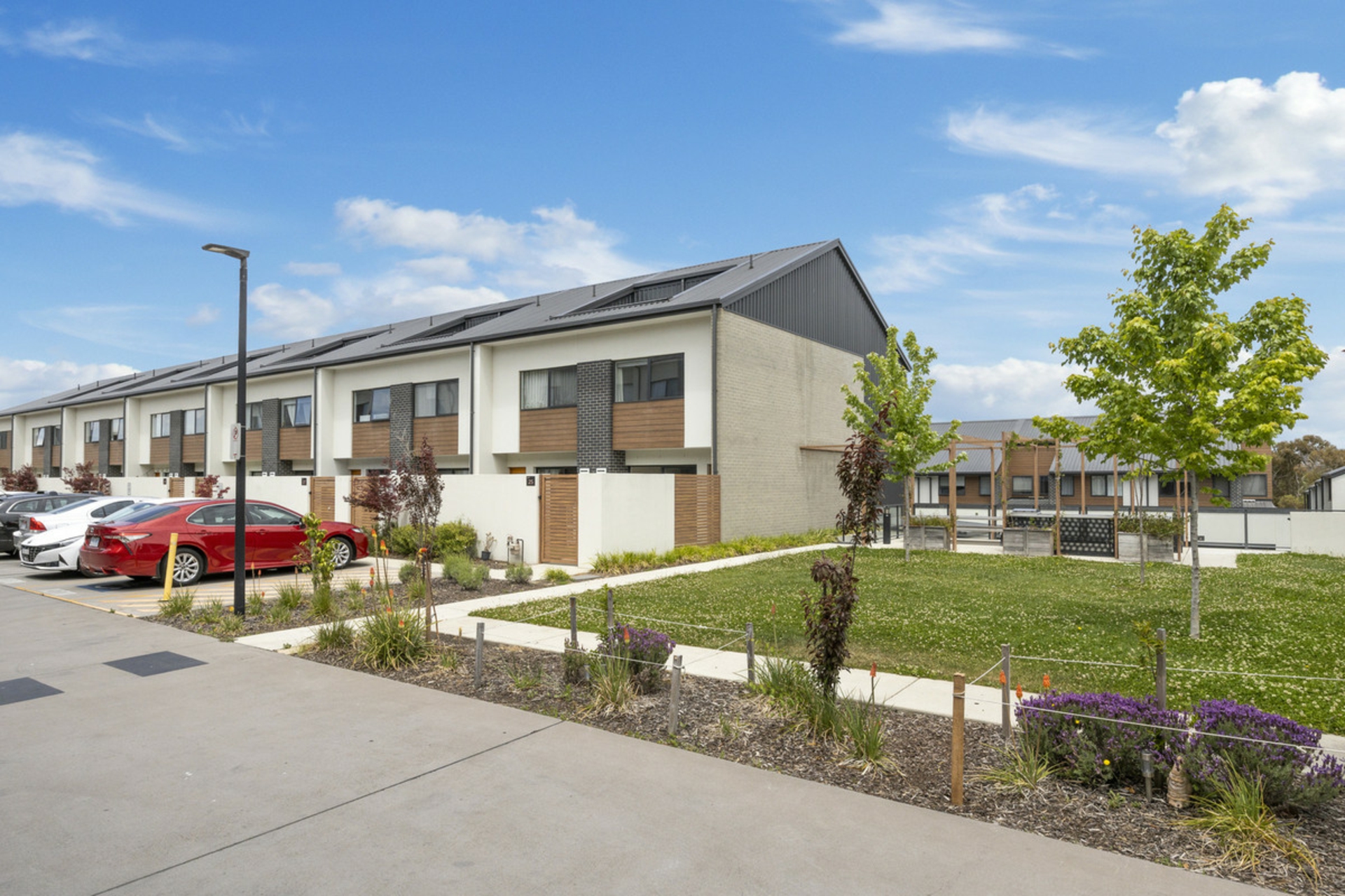 25/23 Wanderlight Avenue, LAWSON