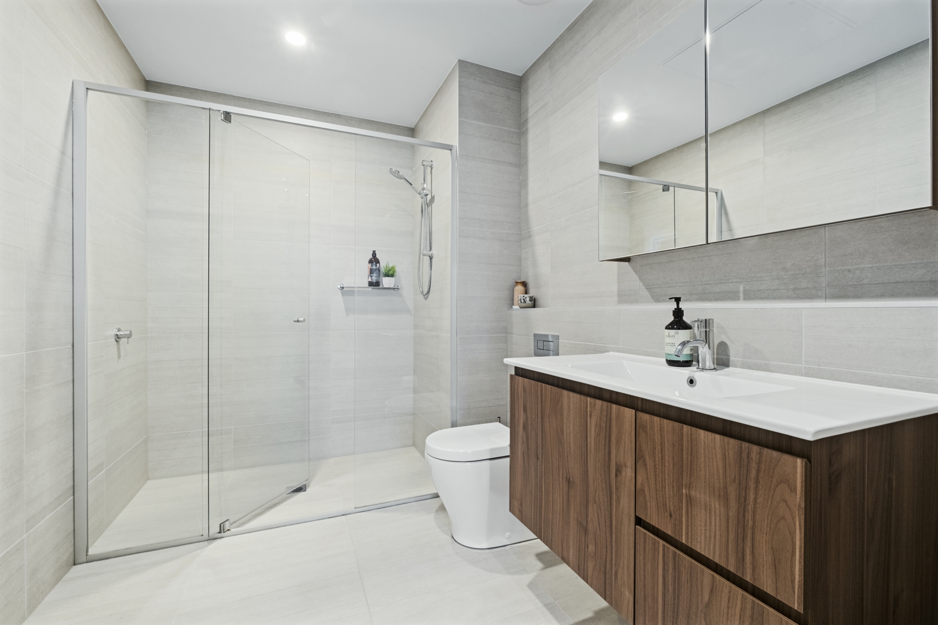 302/76 Steve Irwin Avenue, WRIGHT