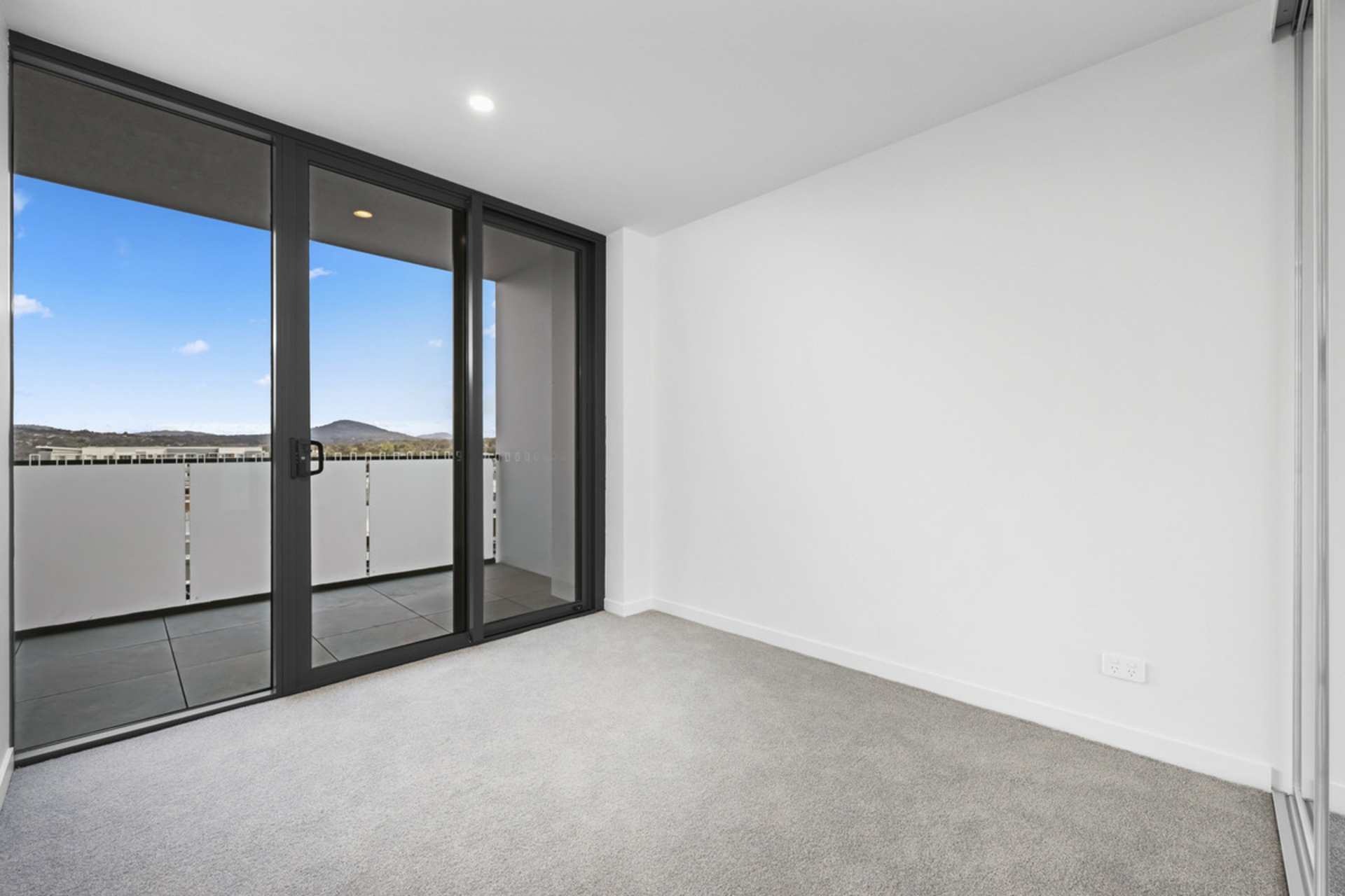 217/69 John Gorton Drive, WRIGHT