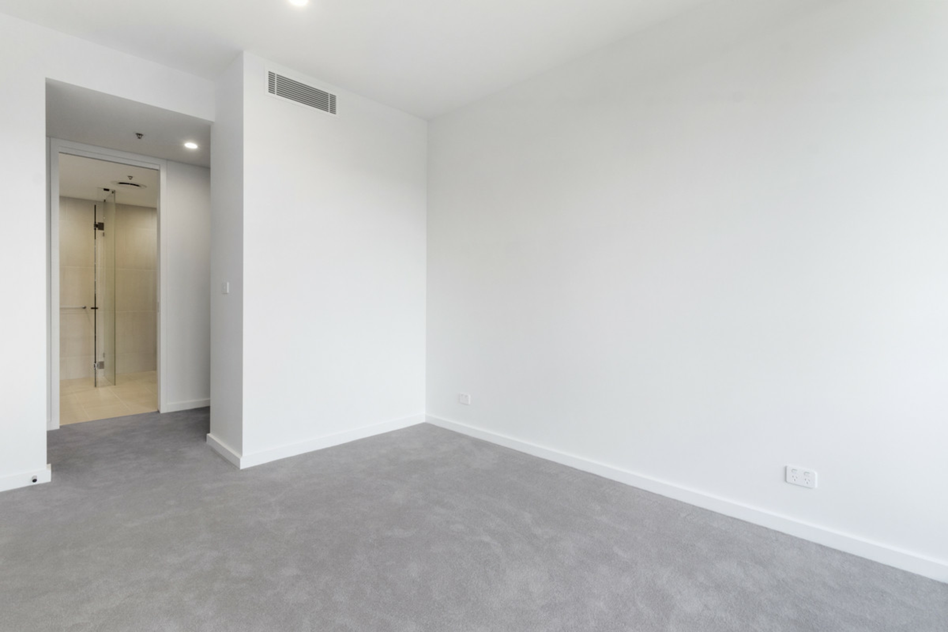 200/44 Constitution Avenue, CAMPBELL