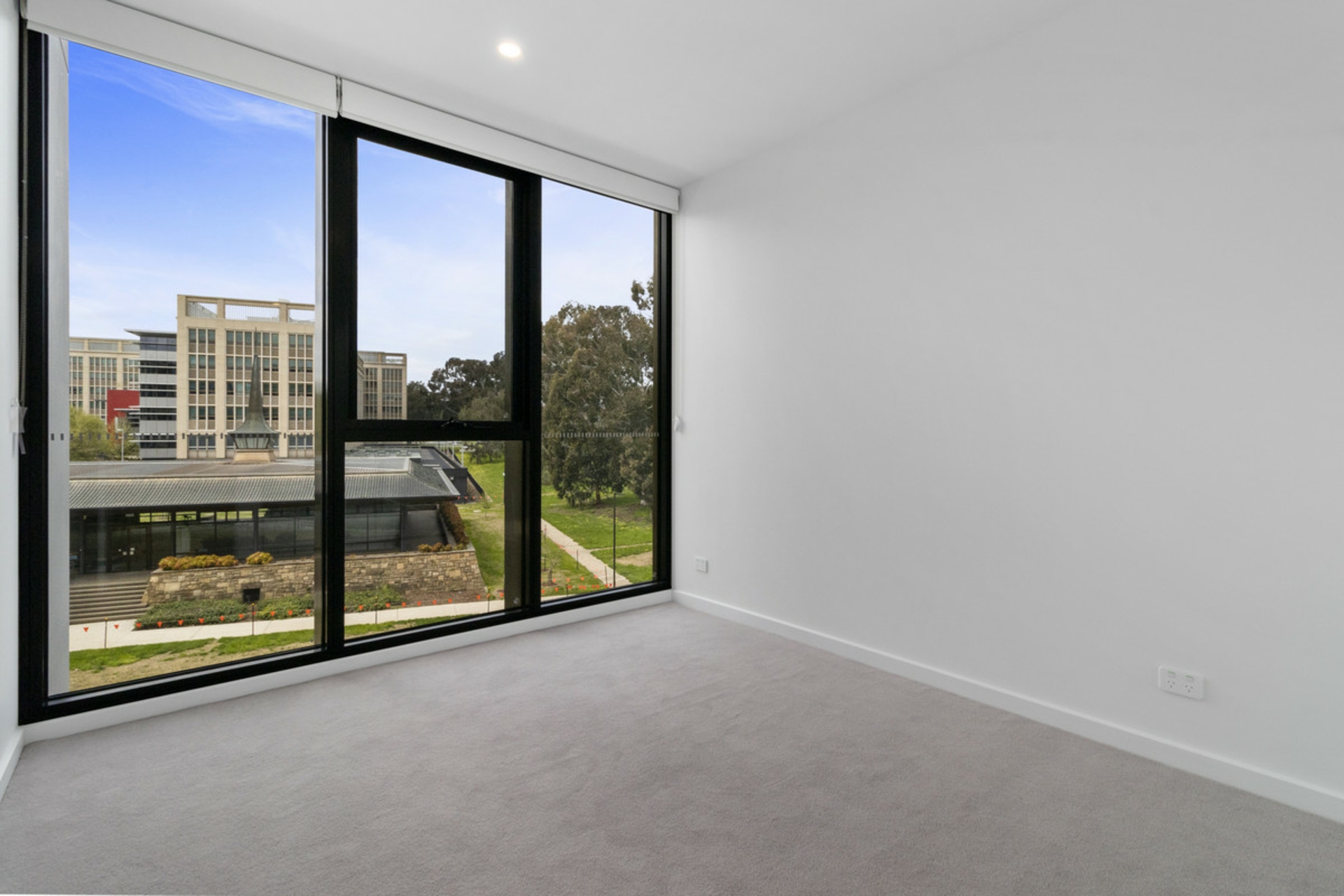 200/44 Constitution Avenue, CAMPBELL