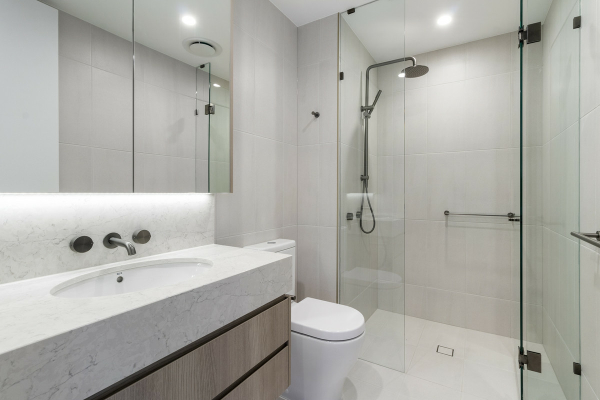 200/44 Constitution Avenue, CAMPBELL