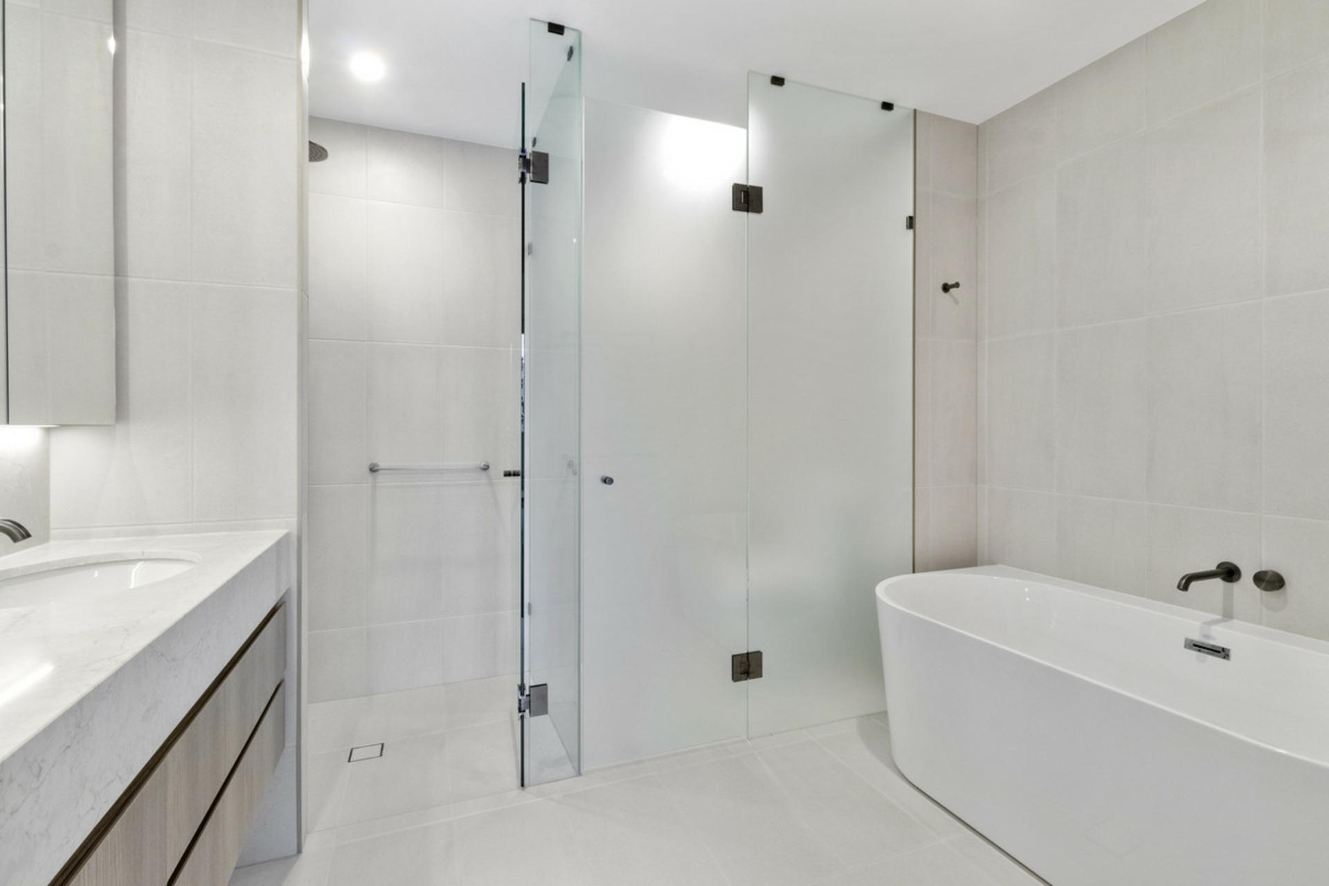 200/44 Constitution Avenue, CAMPBELL