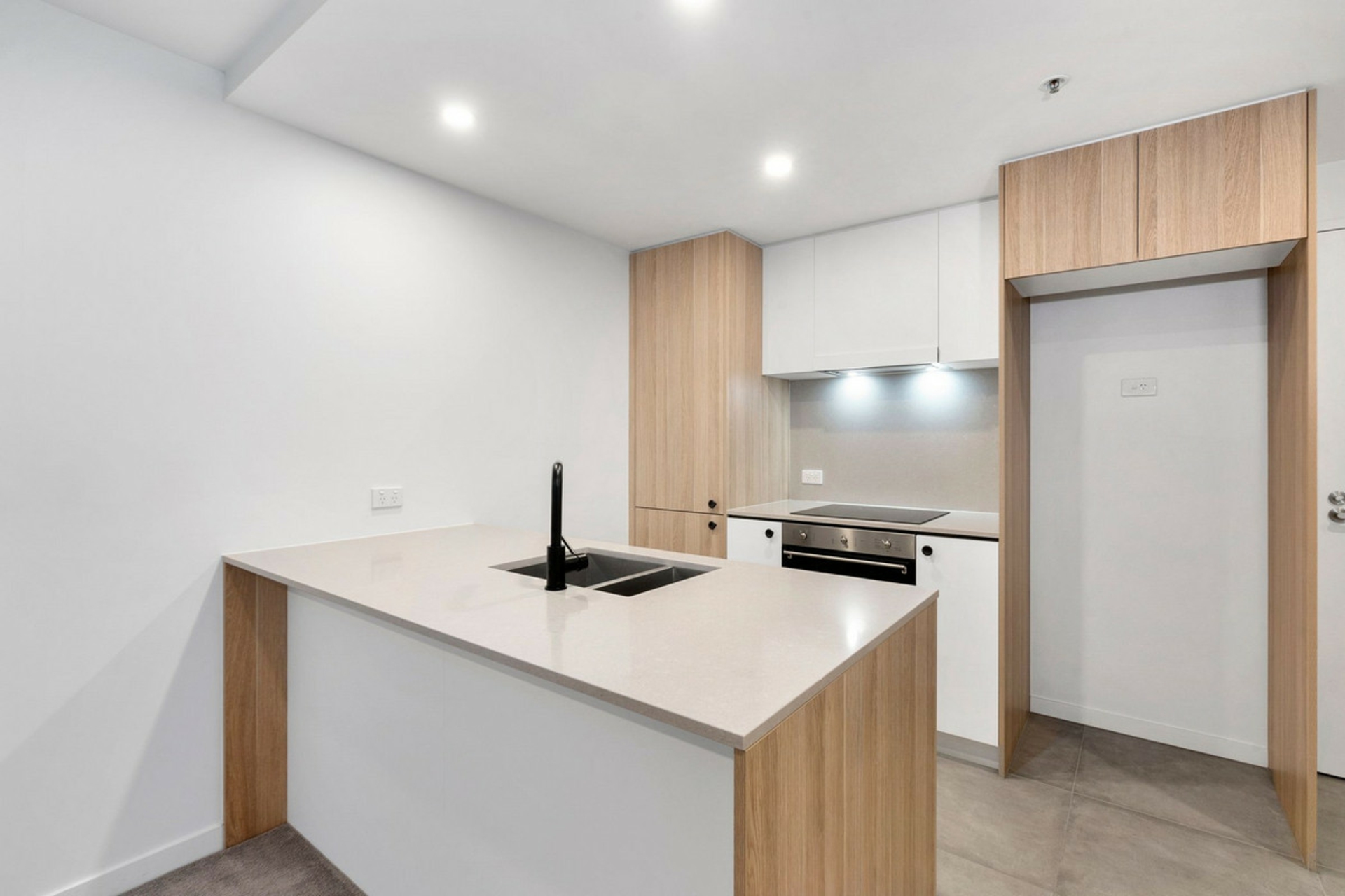 624/1 Elouera Street, BRADDON