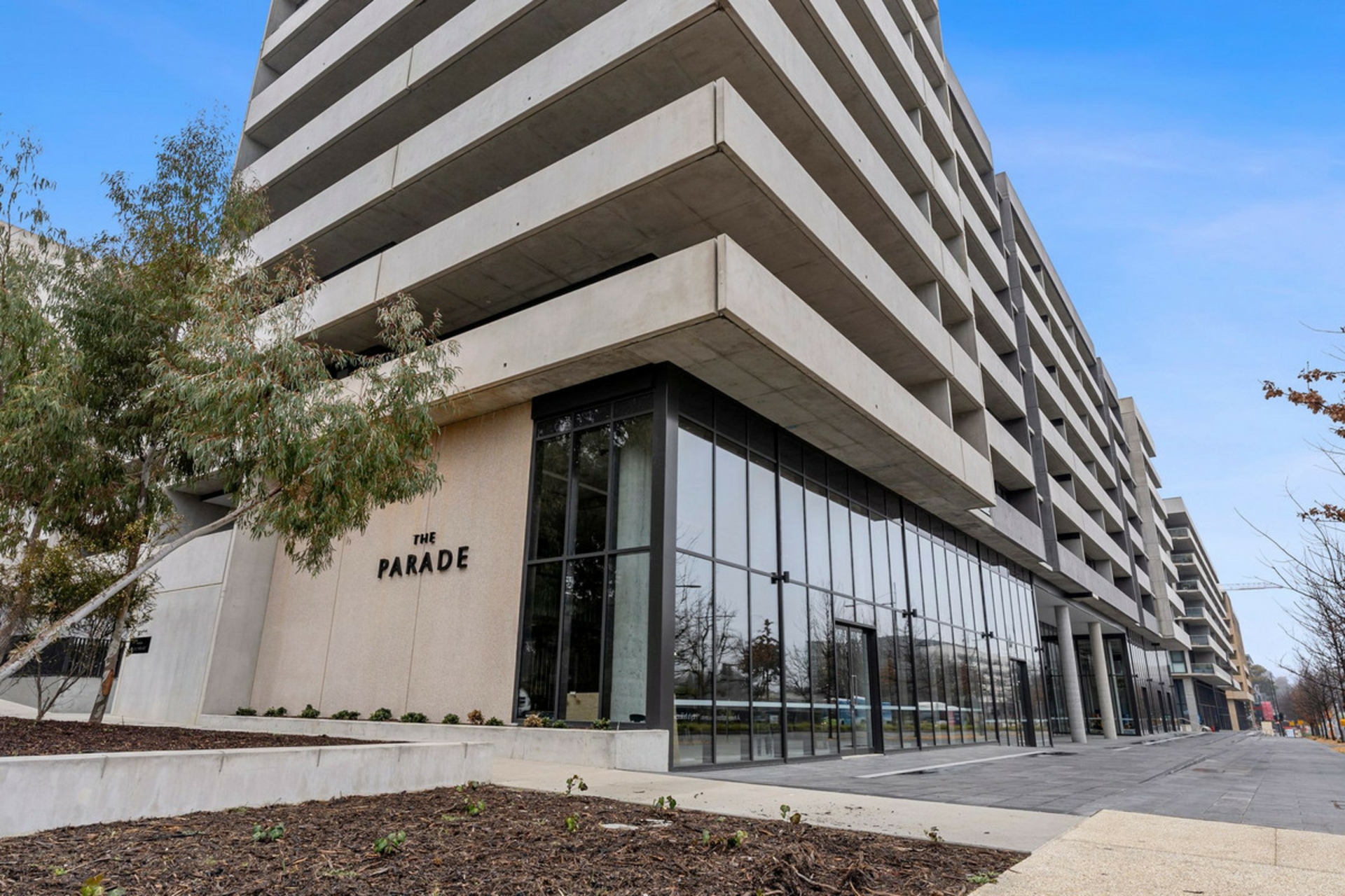 310/4 Anzac Park, CAMPBELL