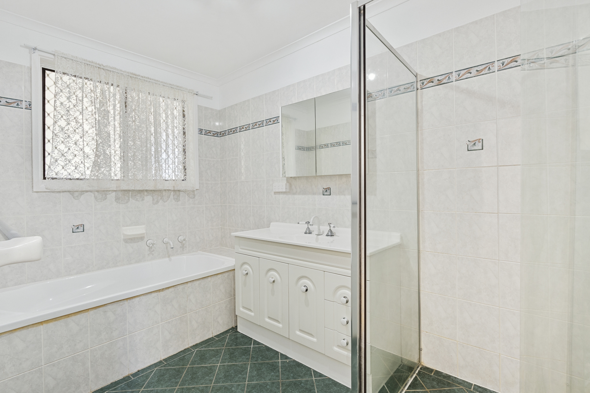 1 Guthridge Crescent, WANNIASSA