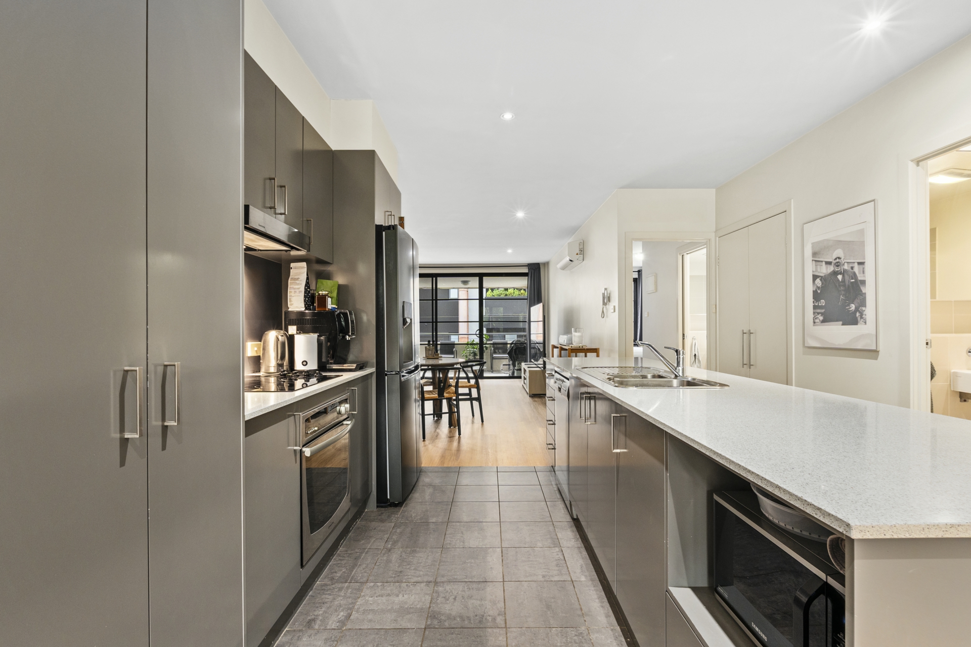 8/3 Burke Crescent, GRIFFITH