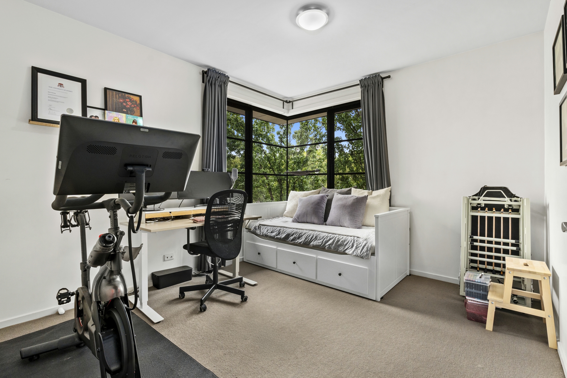 8/3 Burke Crescent, GRIFFITH