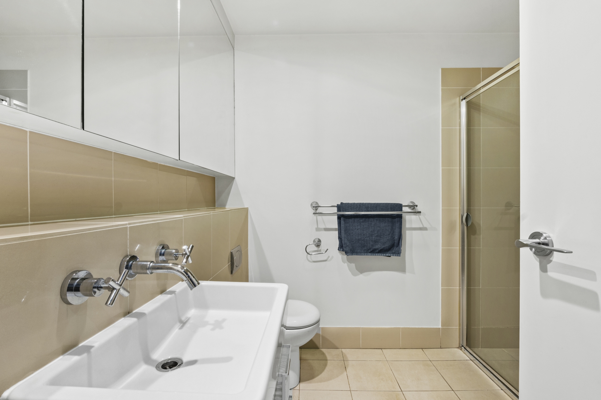 8/3 Burke Crescent, GRIFFITH
