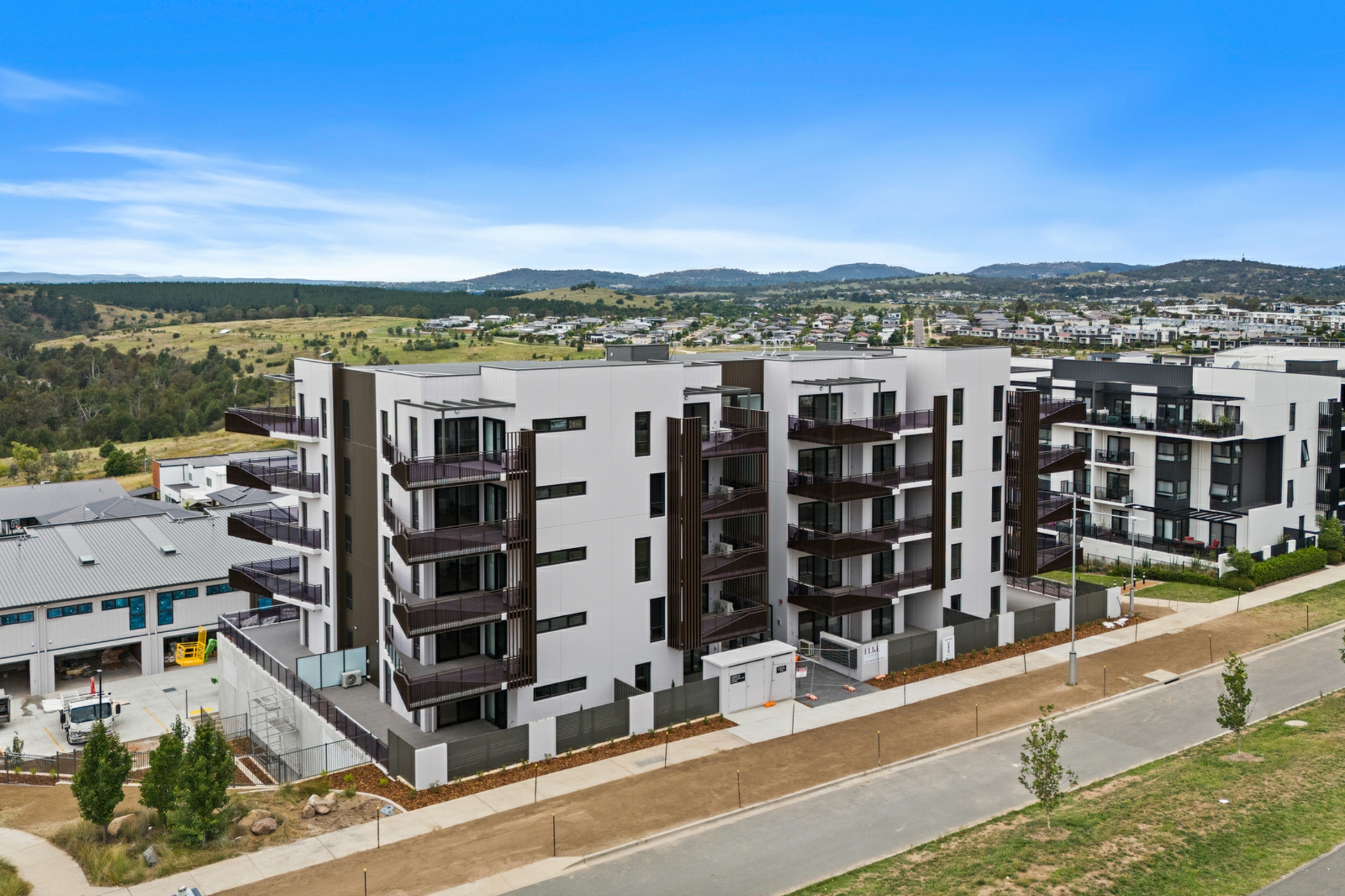 305/220 John Gorton Drive, COOMBS