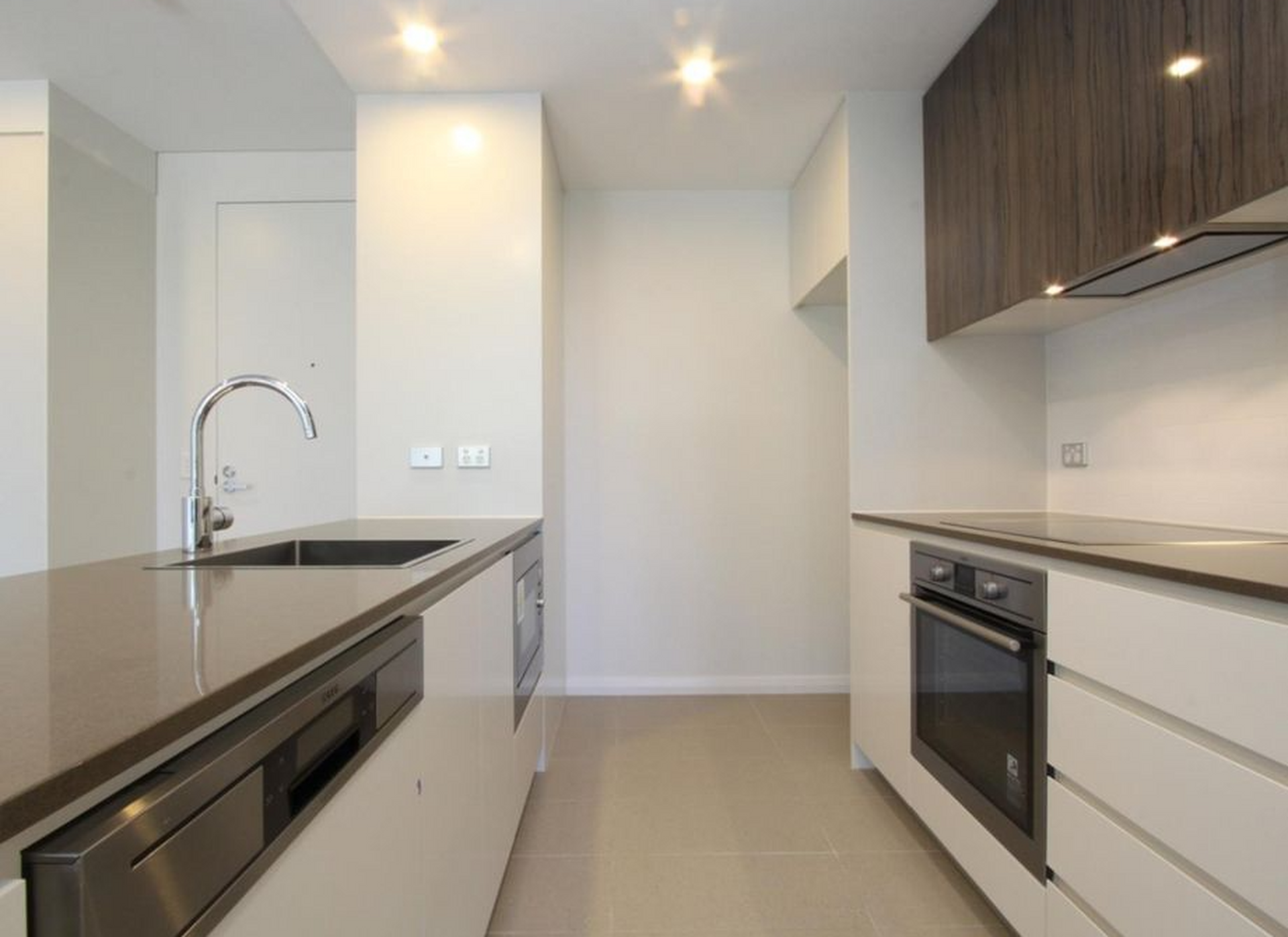 87/32 Blackall Street, BARTON
