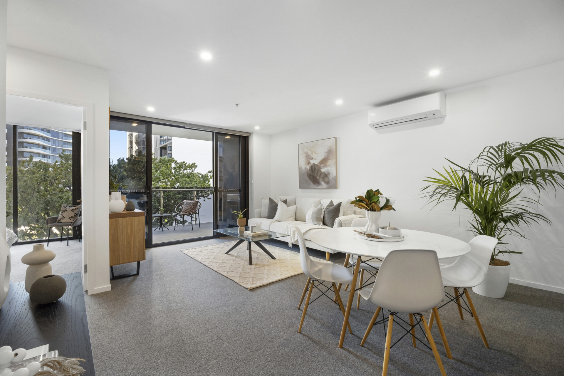 22/9 Irving Street, PHILLIP