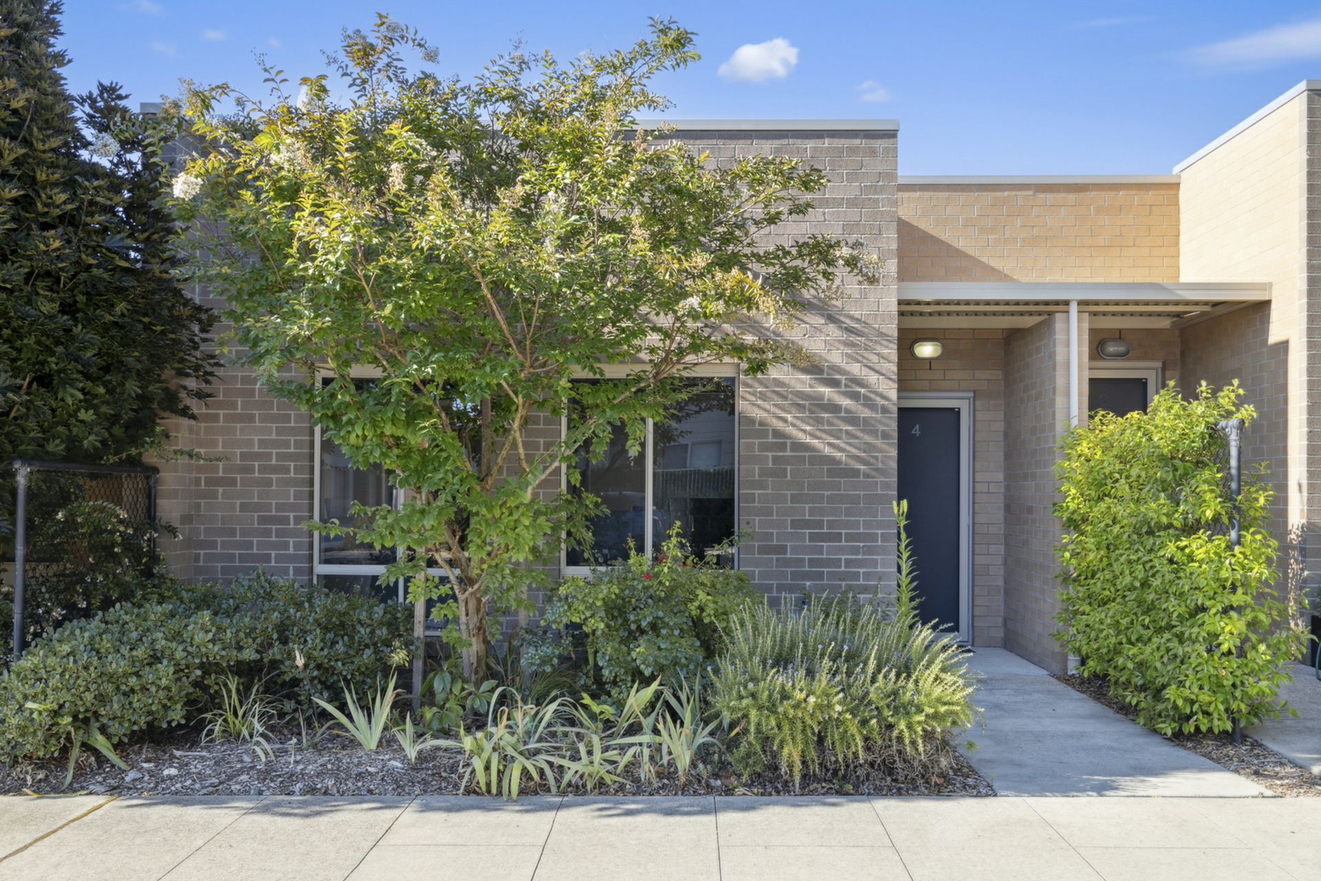 4/35 Clare Burton Crescent, FRANKLIN