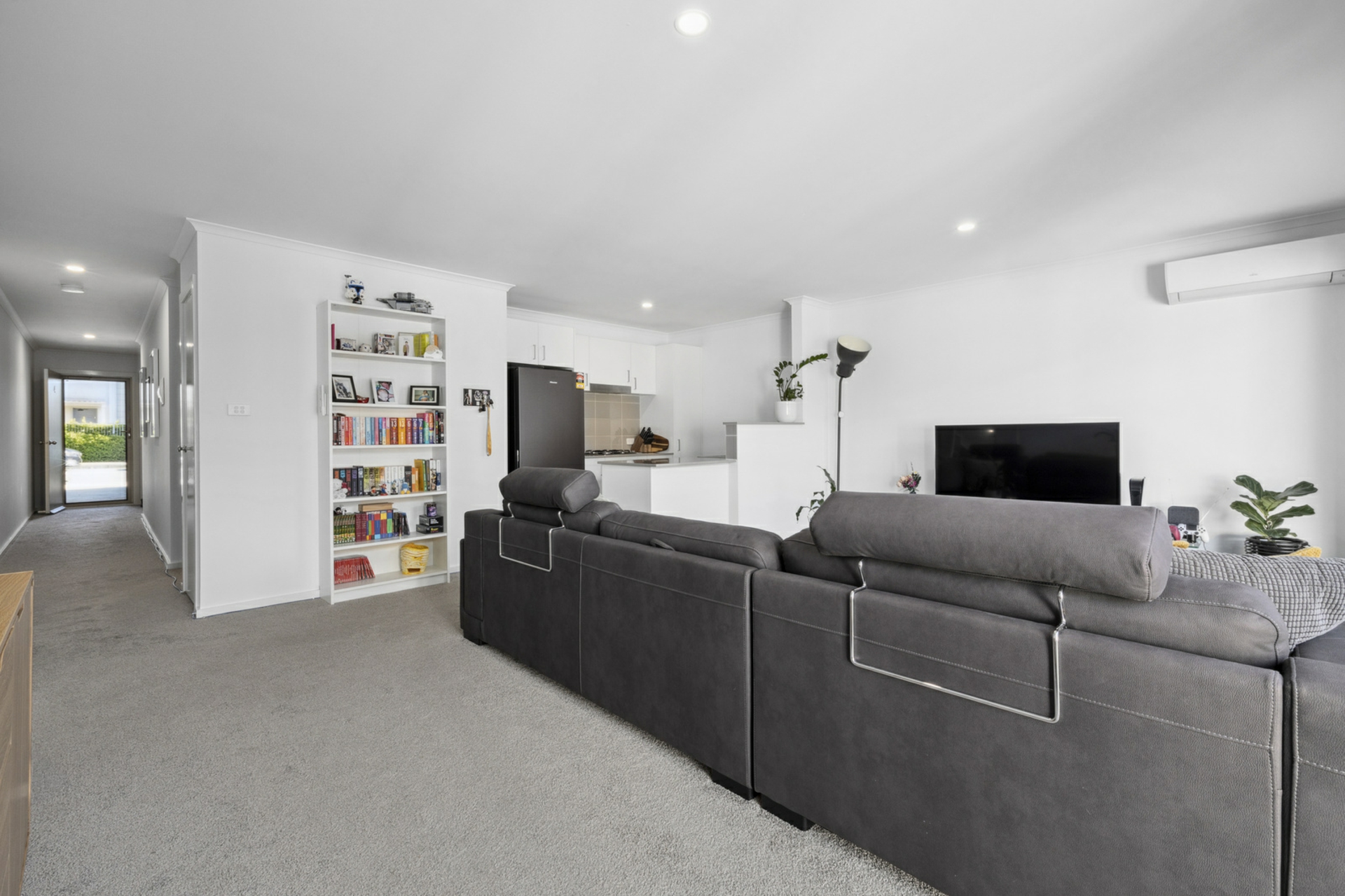 4/35 Clare Burton Crescent, FRANKLIN