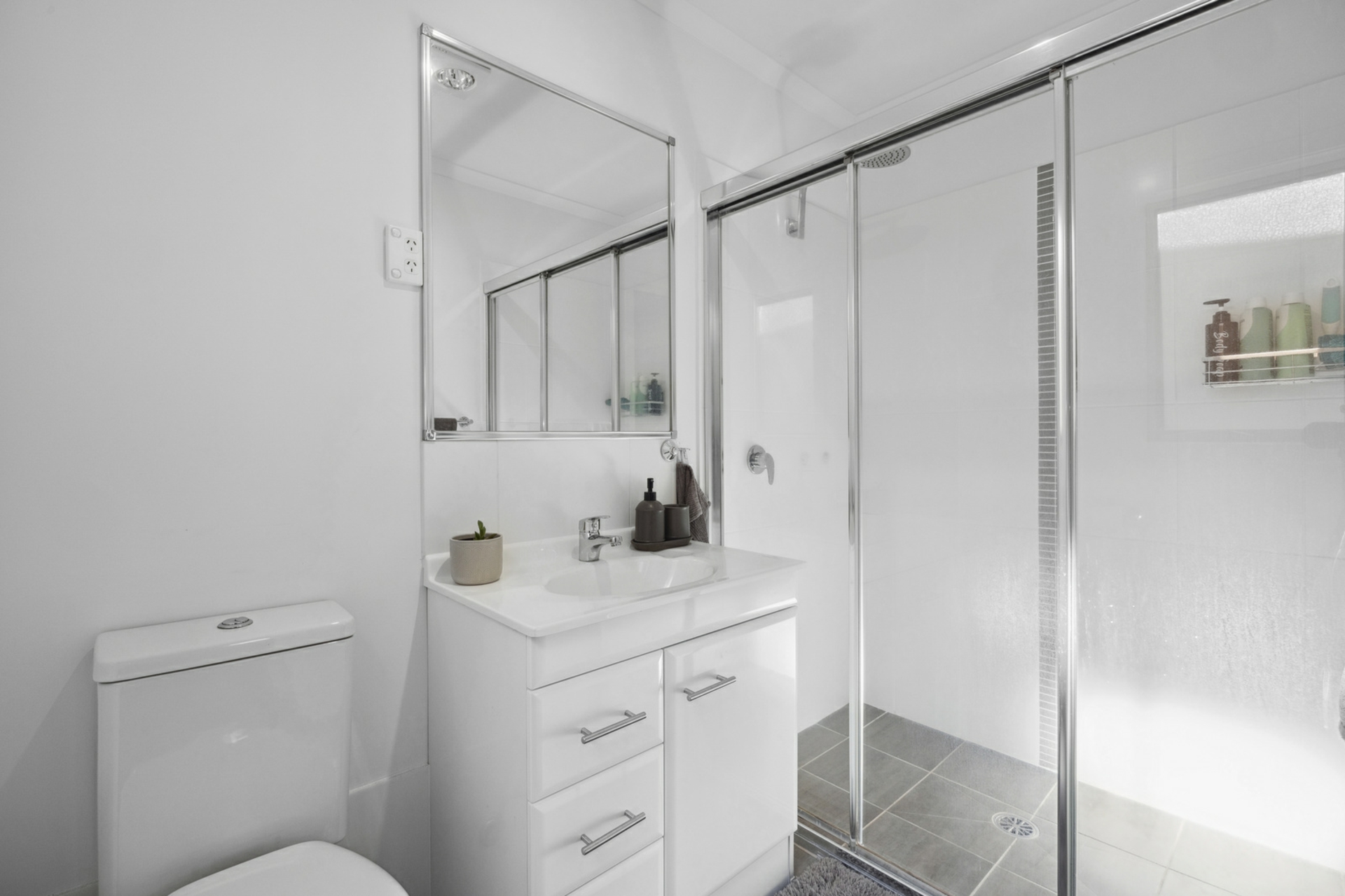 4/35 Clare Burton Crescent, FRANKLIN