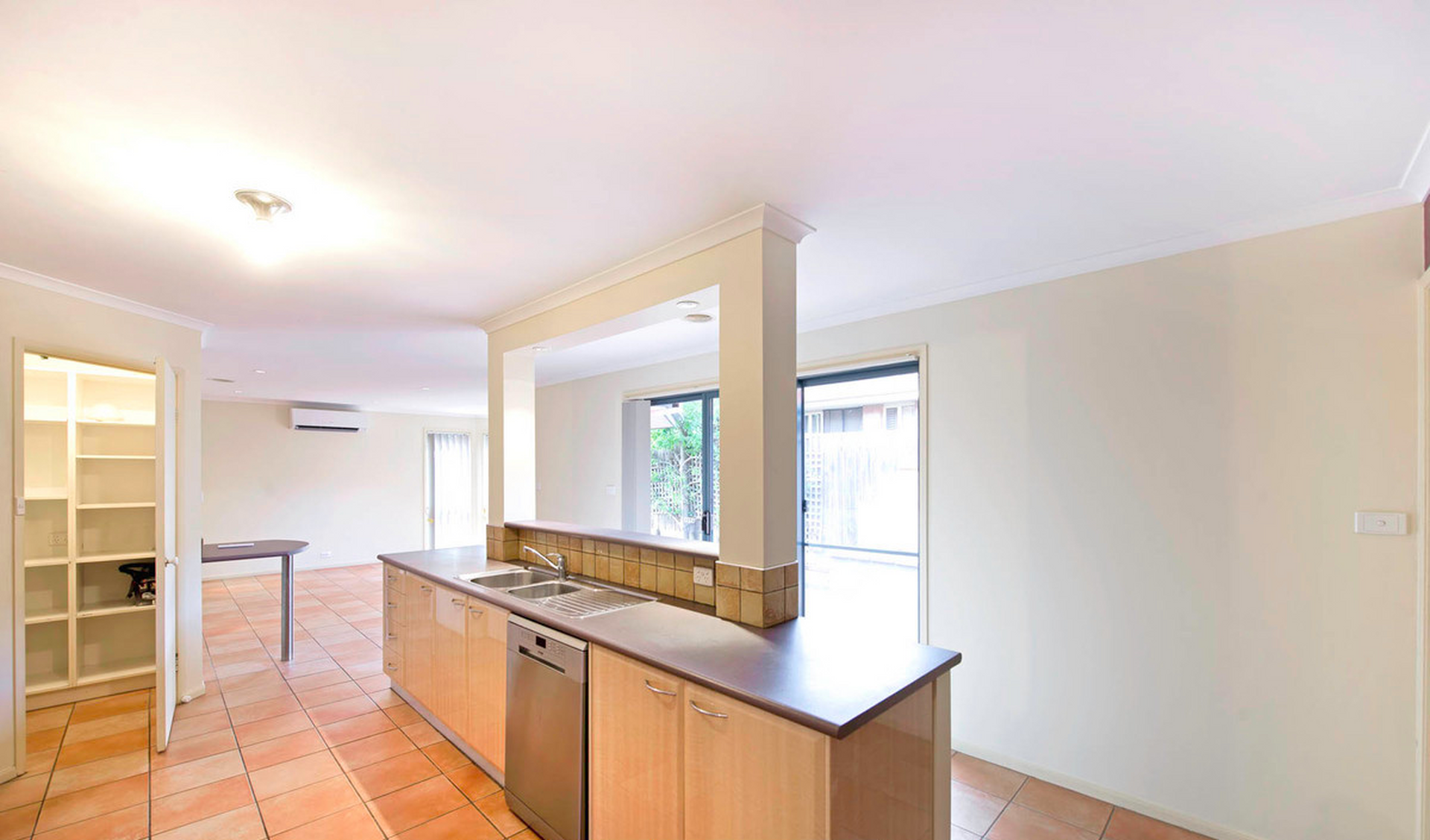 7 Leven Street, AMAROO