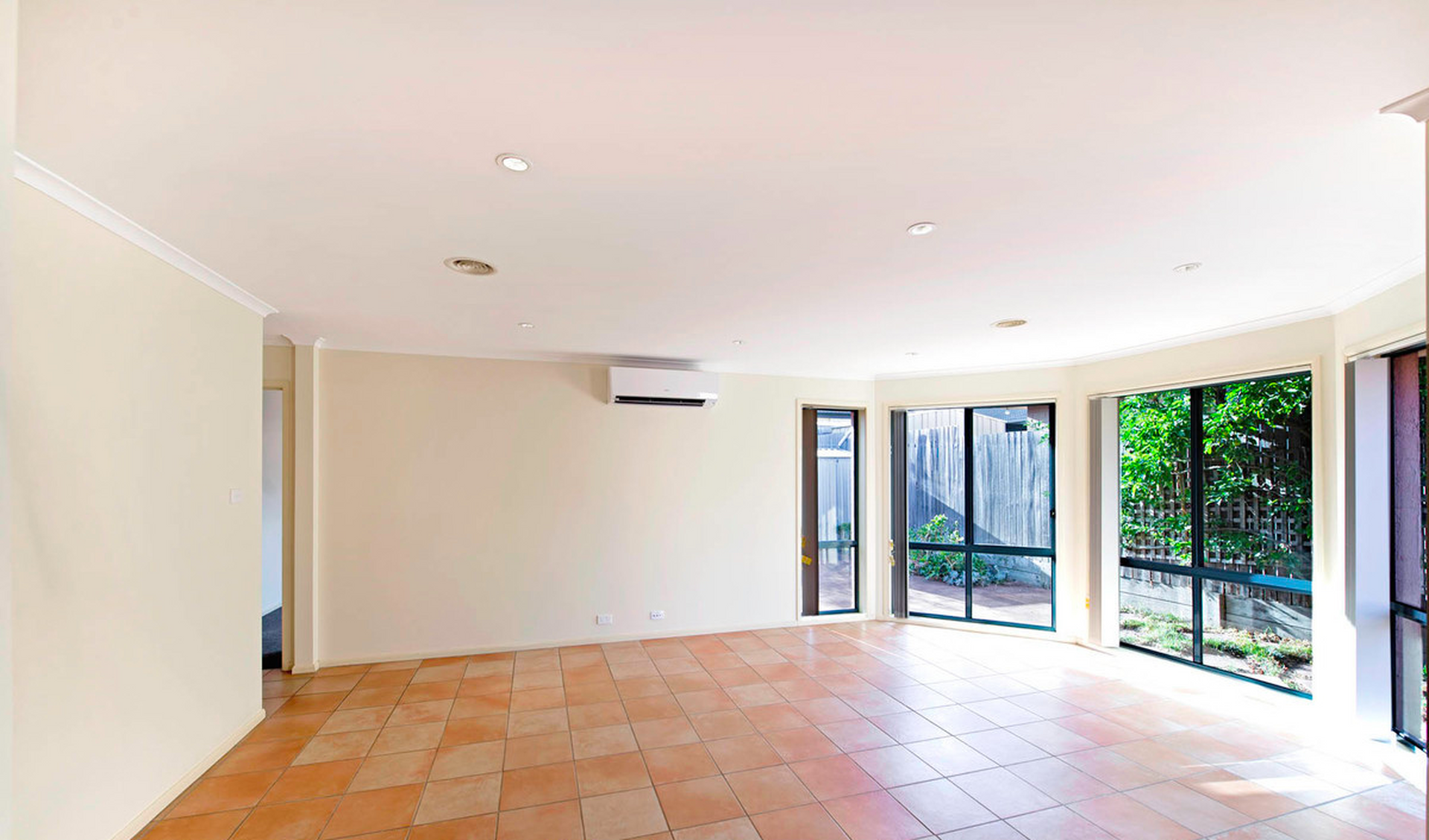 7 Leven Street, AMAROO
