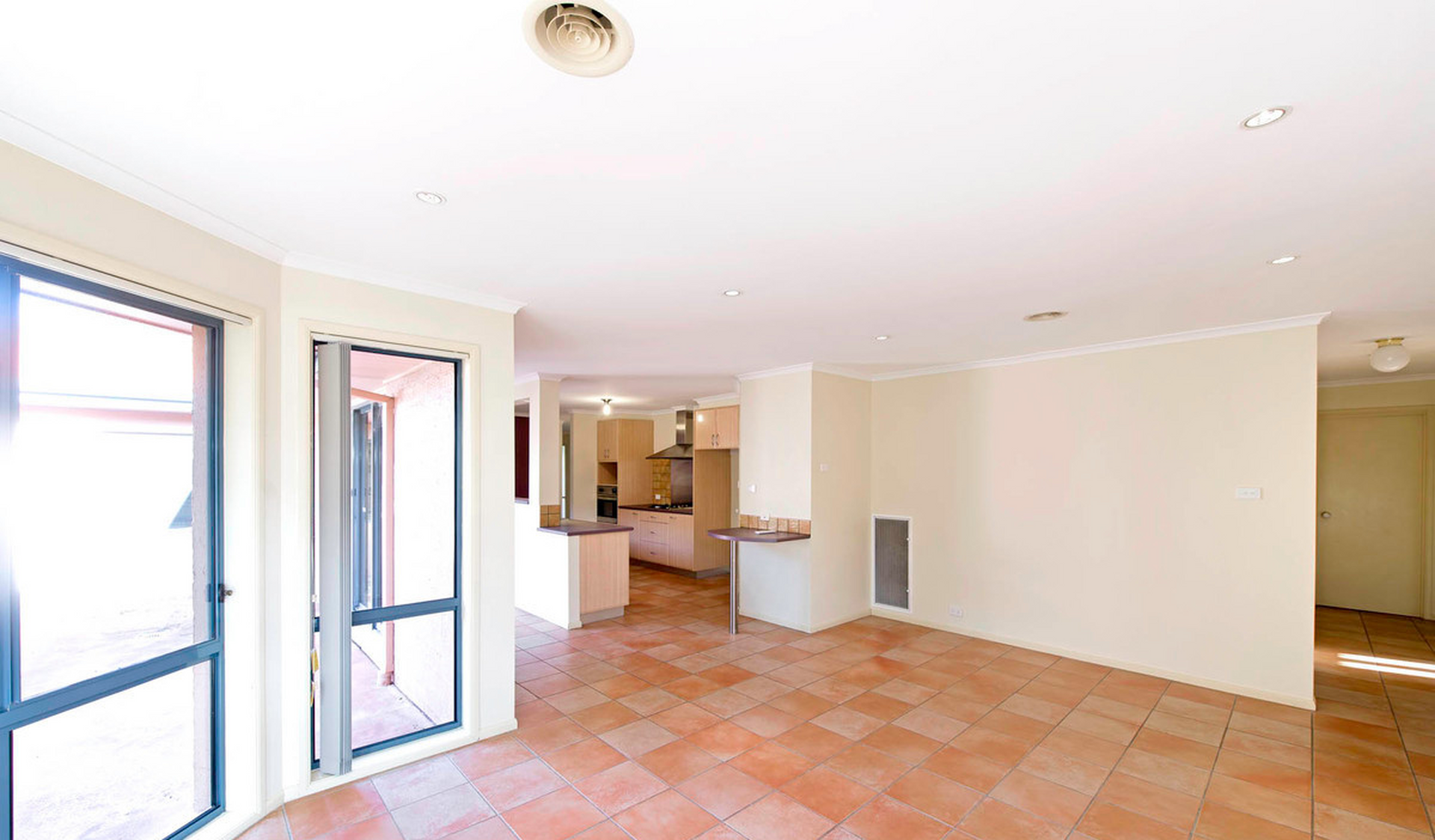 7 Leven Street, AMAROO