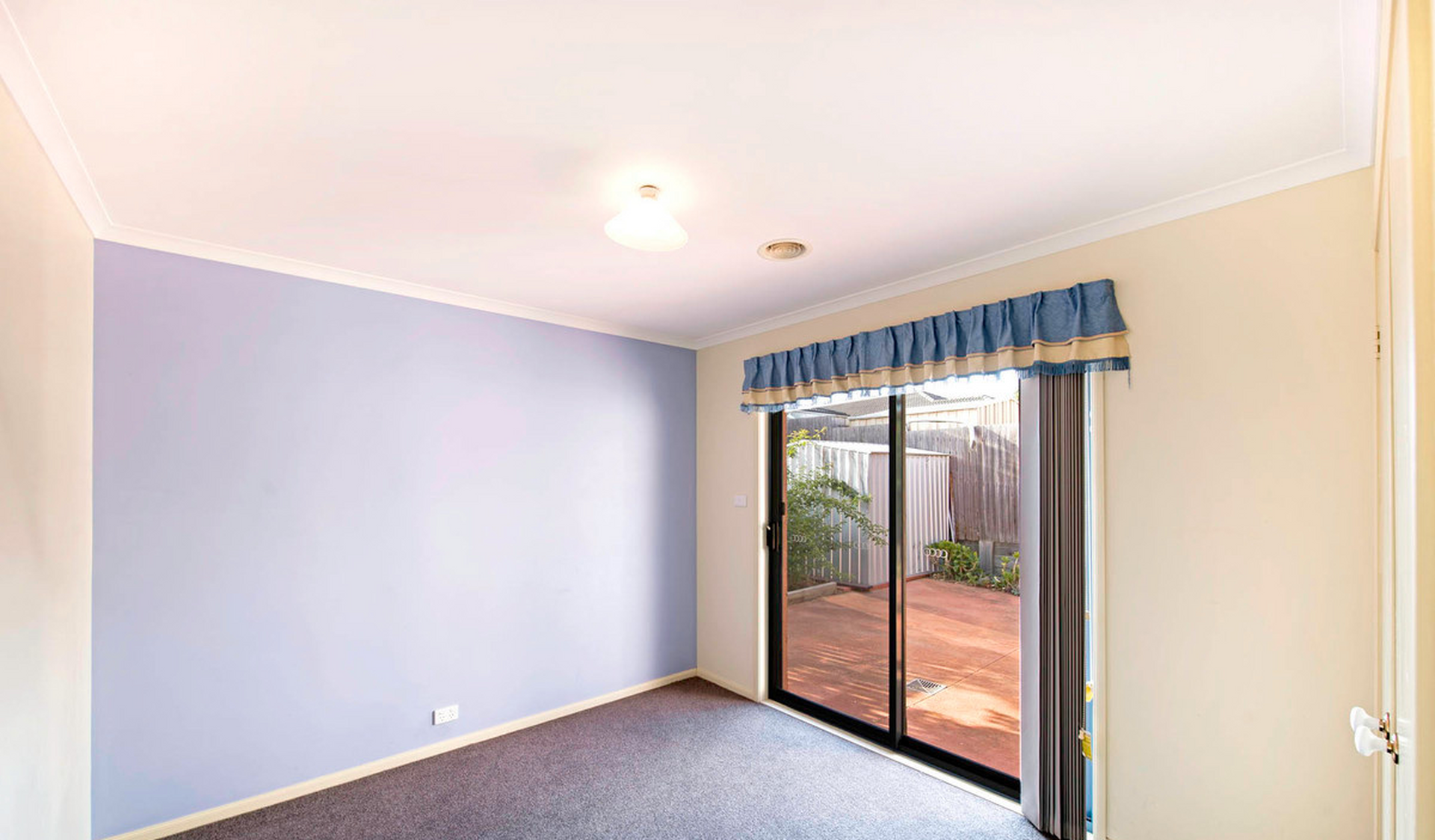 7 Leven Street, AMAROO