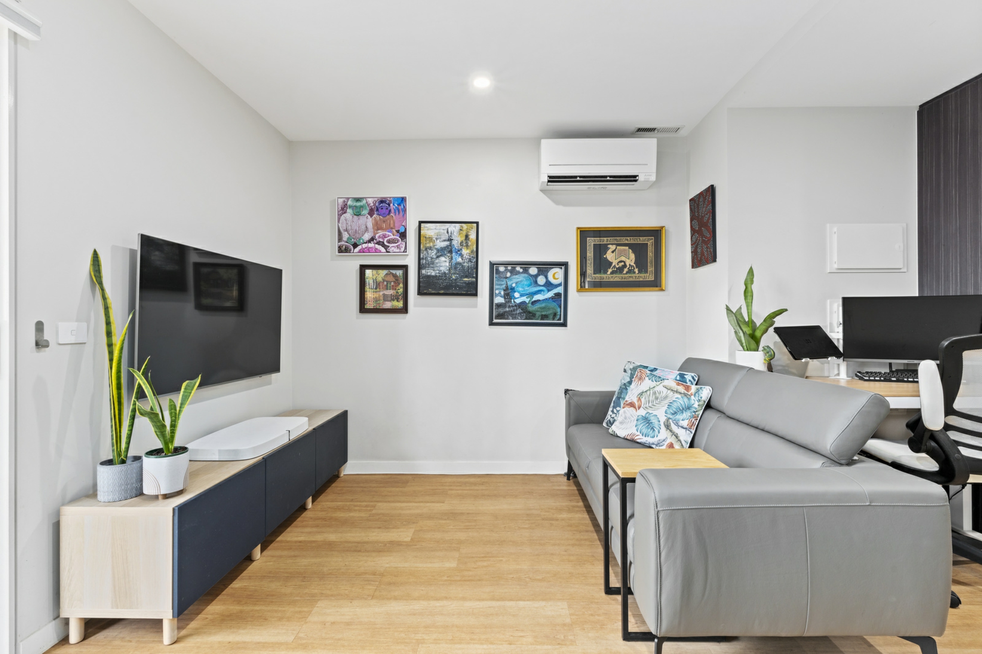 1/20 Bradfield Street, DOWNER