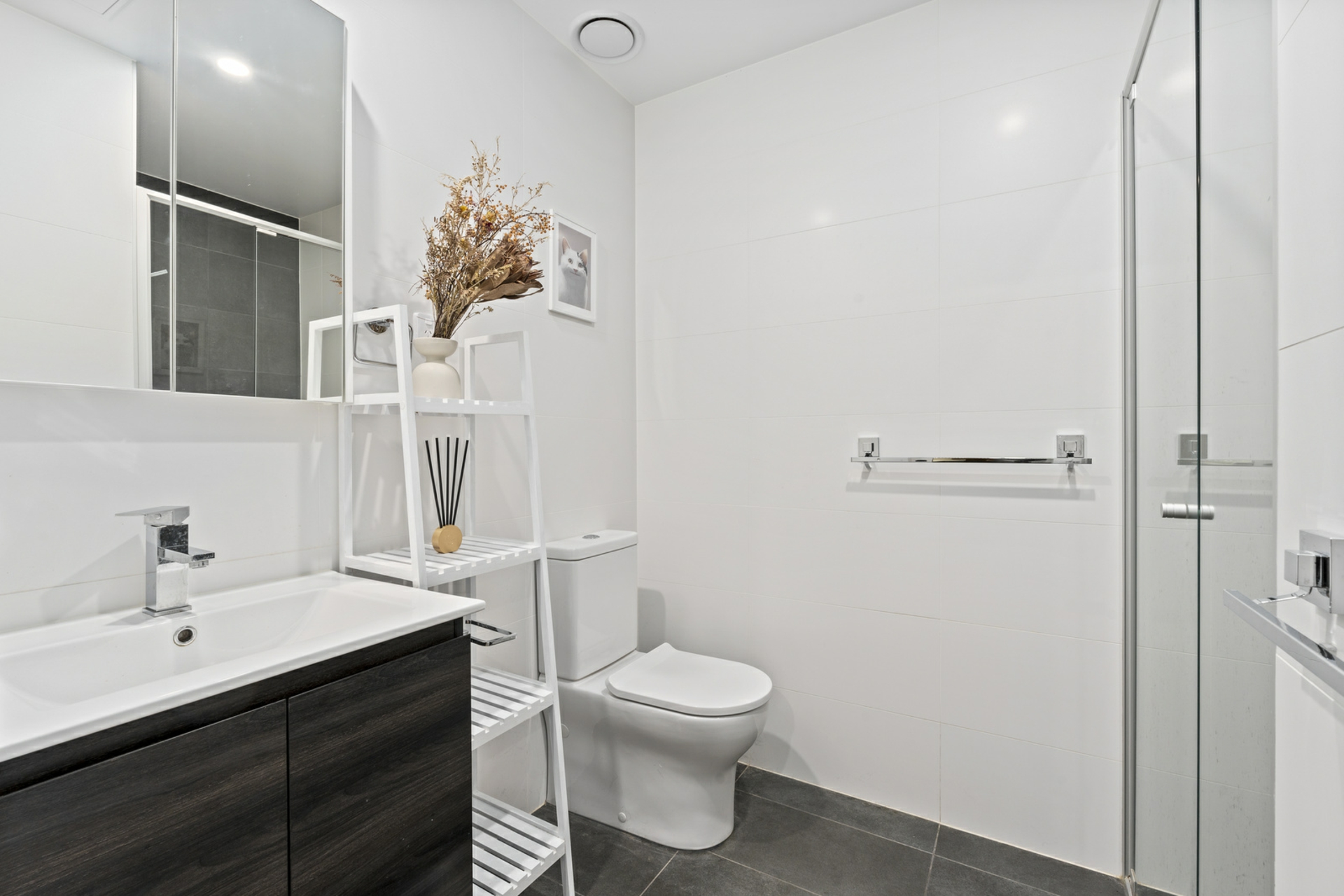 1/20 Bradfield Street, DOWNER