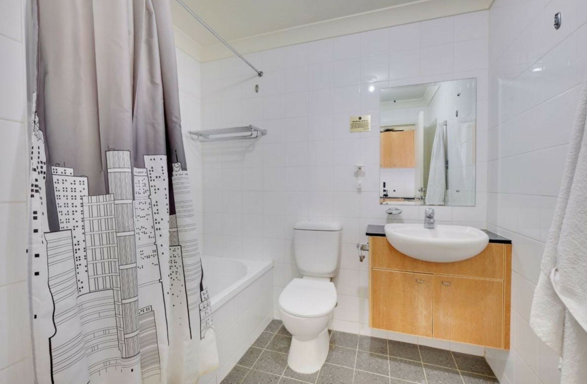 305/2 Akuna Street, CITY