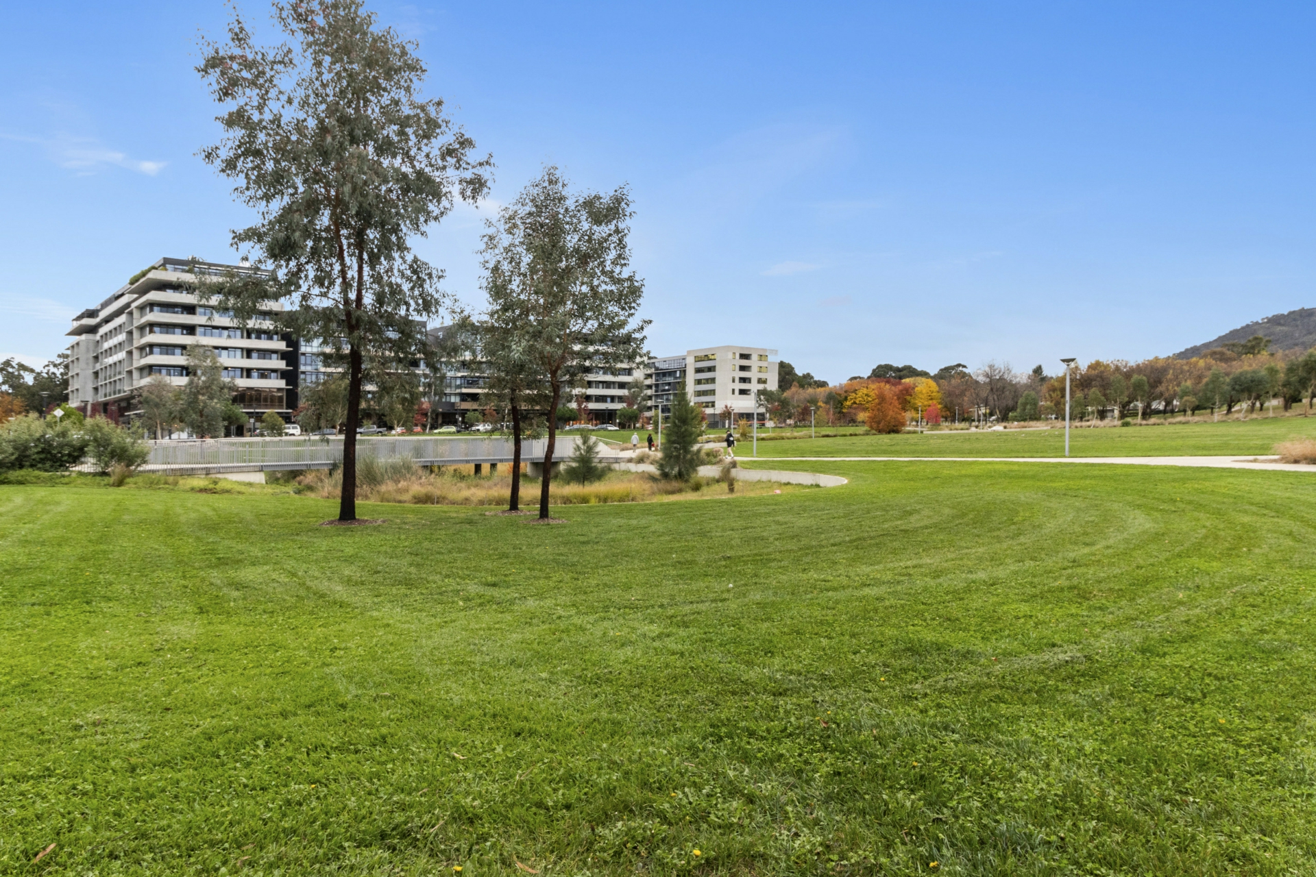 228/2 Anzac Park, Campbell