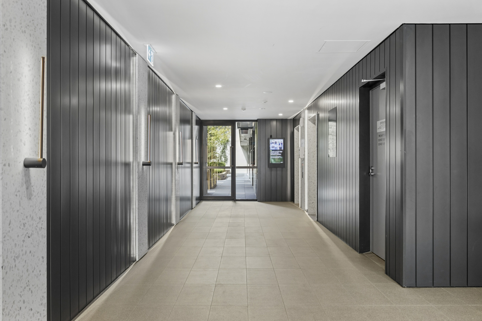 228/2 Anzac Park, Campbell