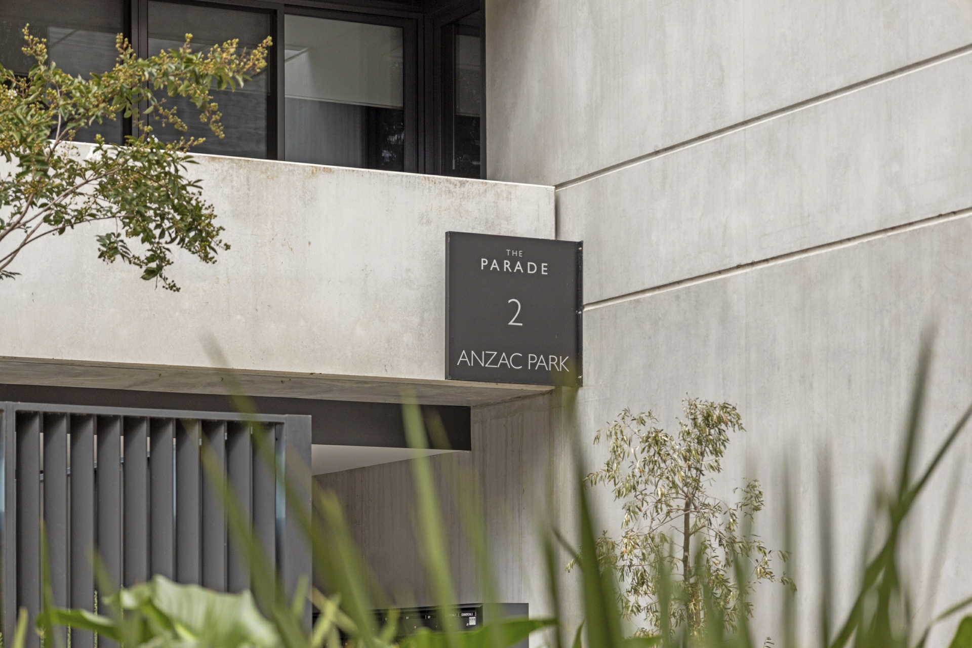 228/2 Anzac Park, Campbell