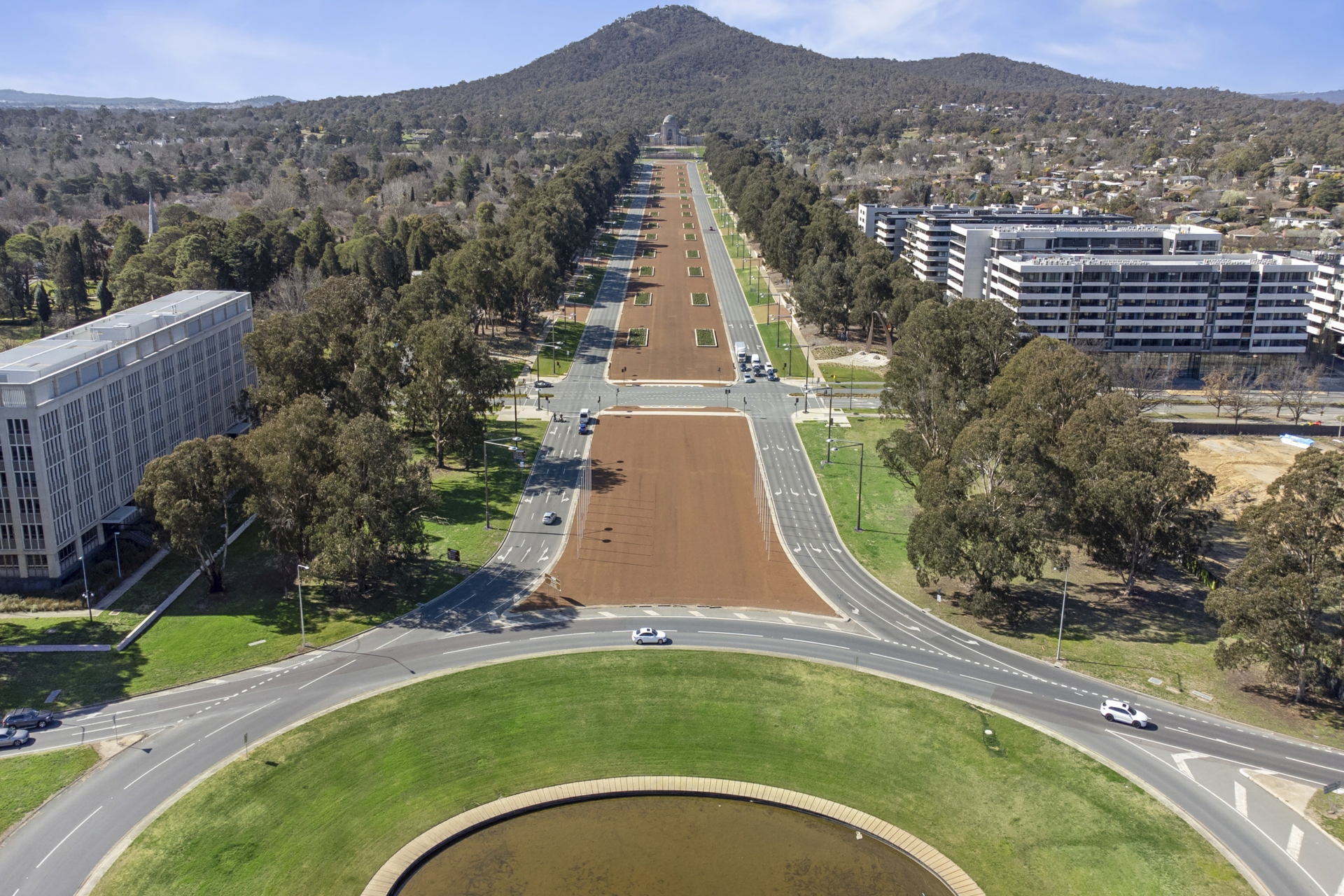 228/2 Anzac Park, Campbell