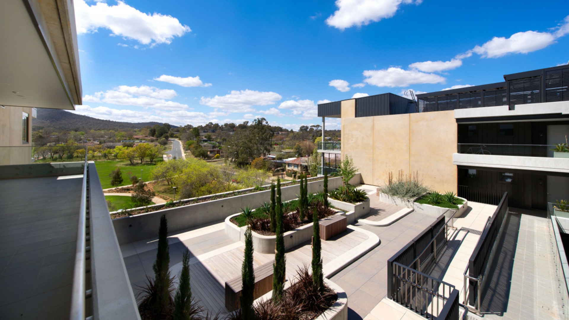 607/59 Constitution Avenue, CAMPBELL