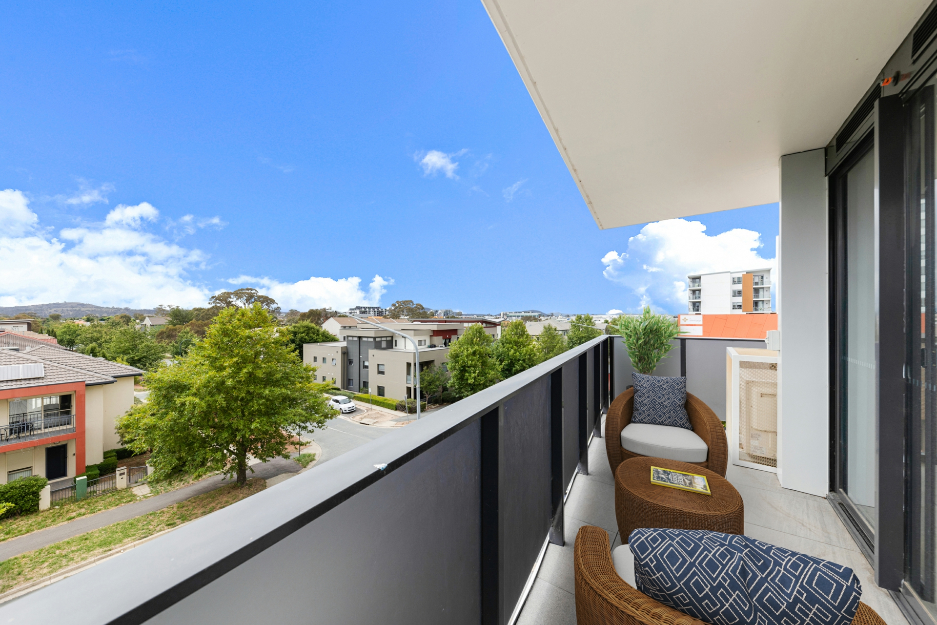 218/90 Swain Street, GUNGAHLIN