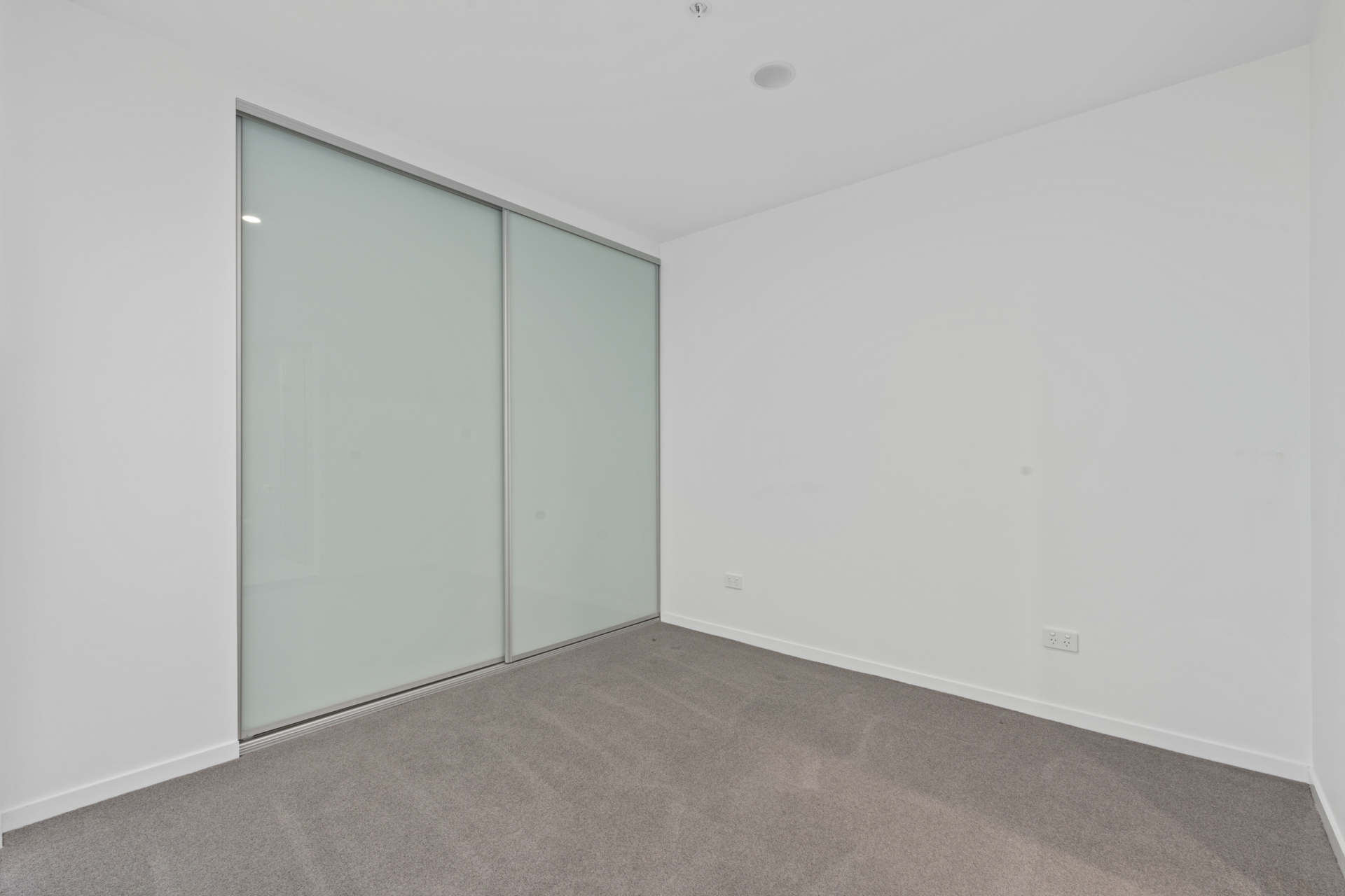 609/1 Boolee Street, REID