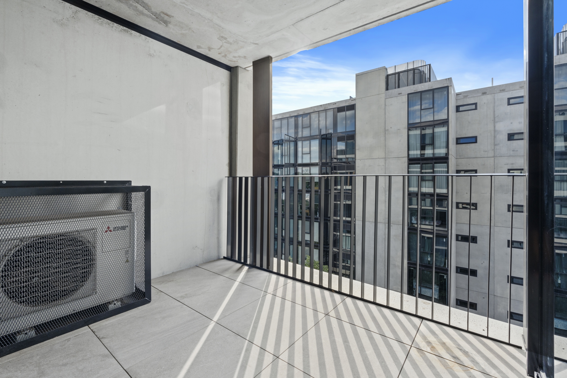 609/1 Boolee Street, REID
