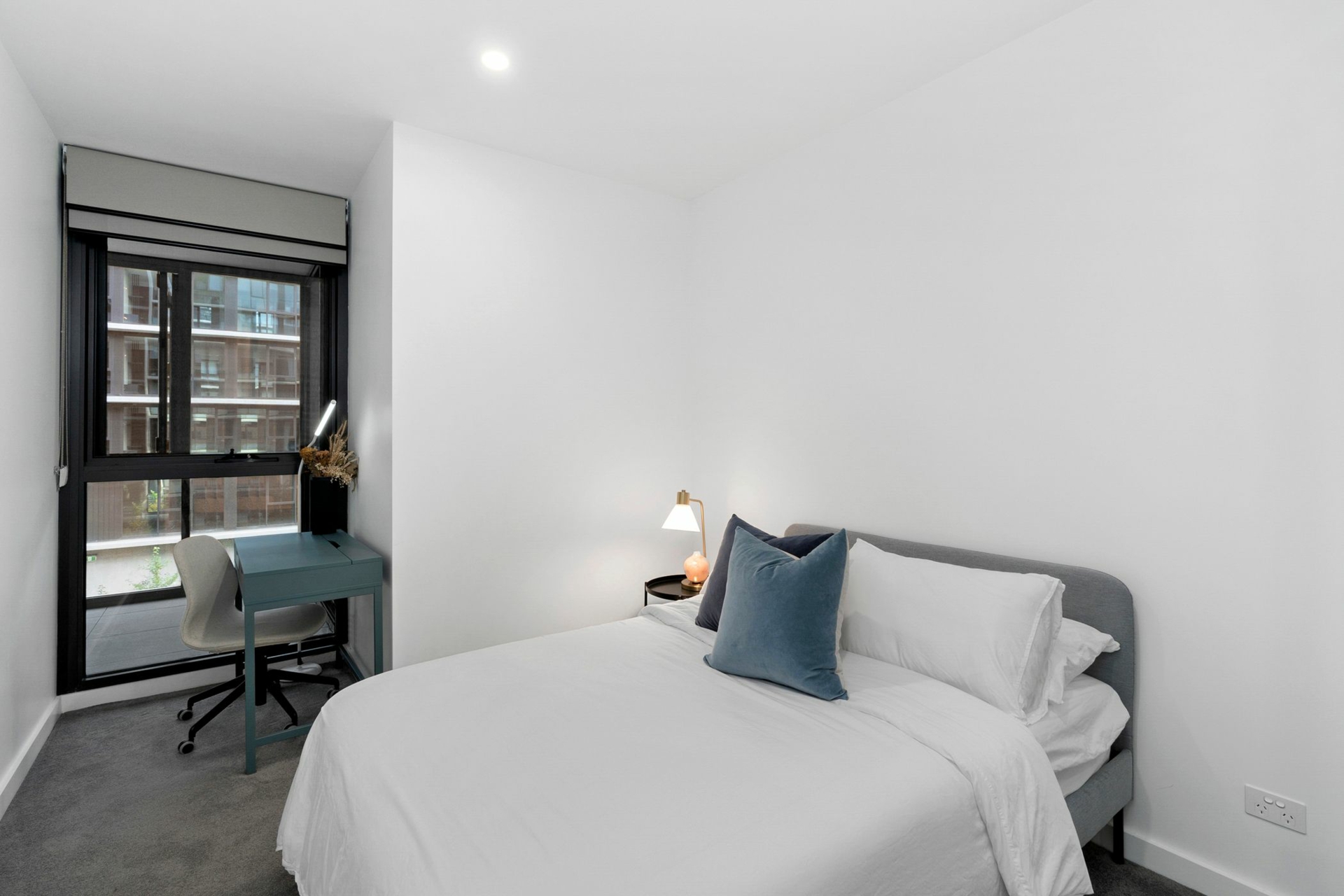 116/4 Anzac Park, CAMPBELL