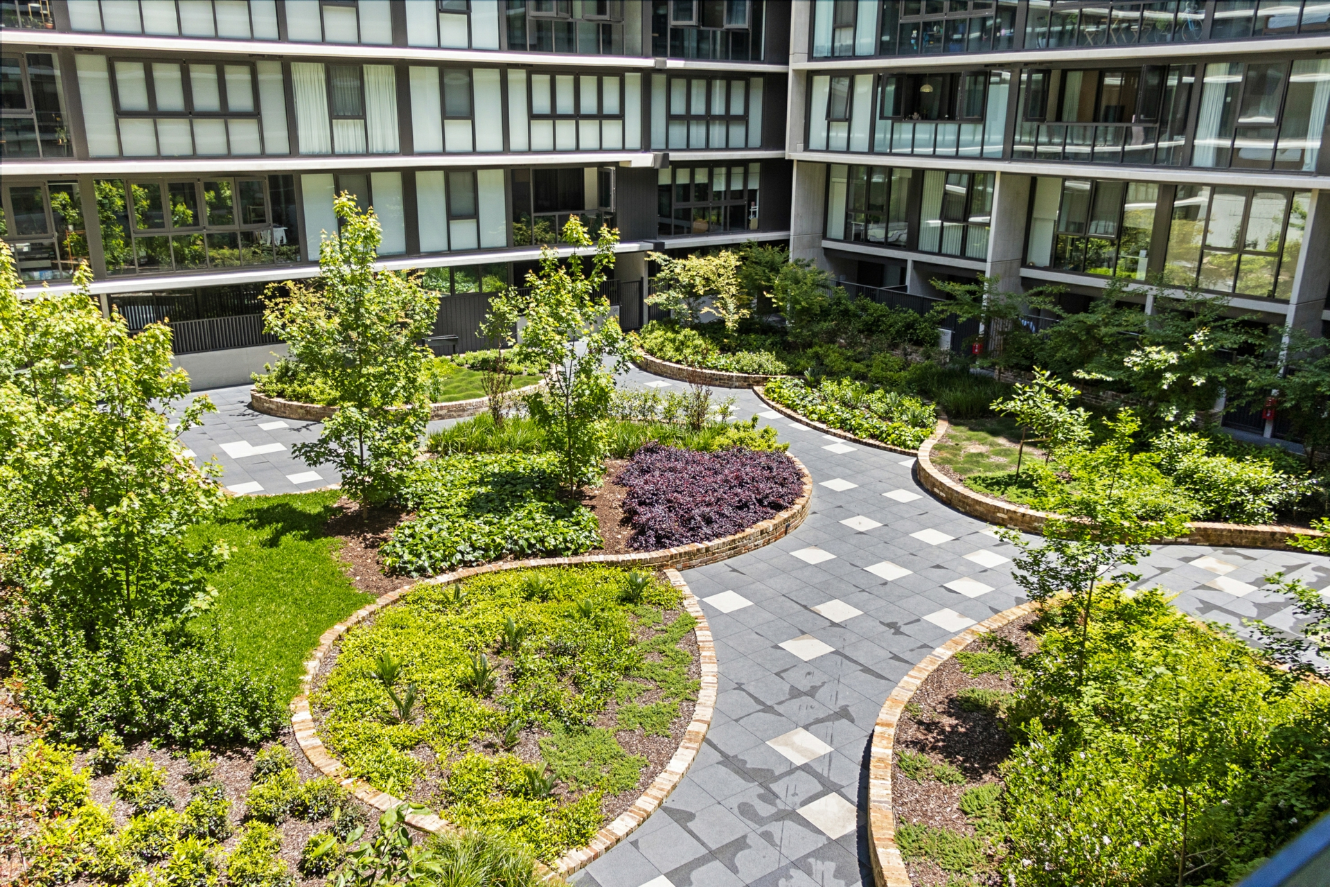 116/4 Anzac Park, CAMPBELL