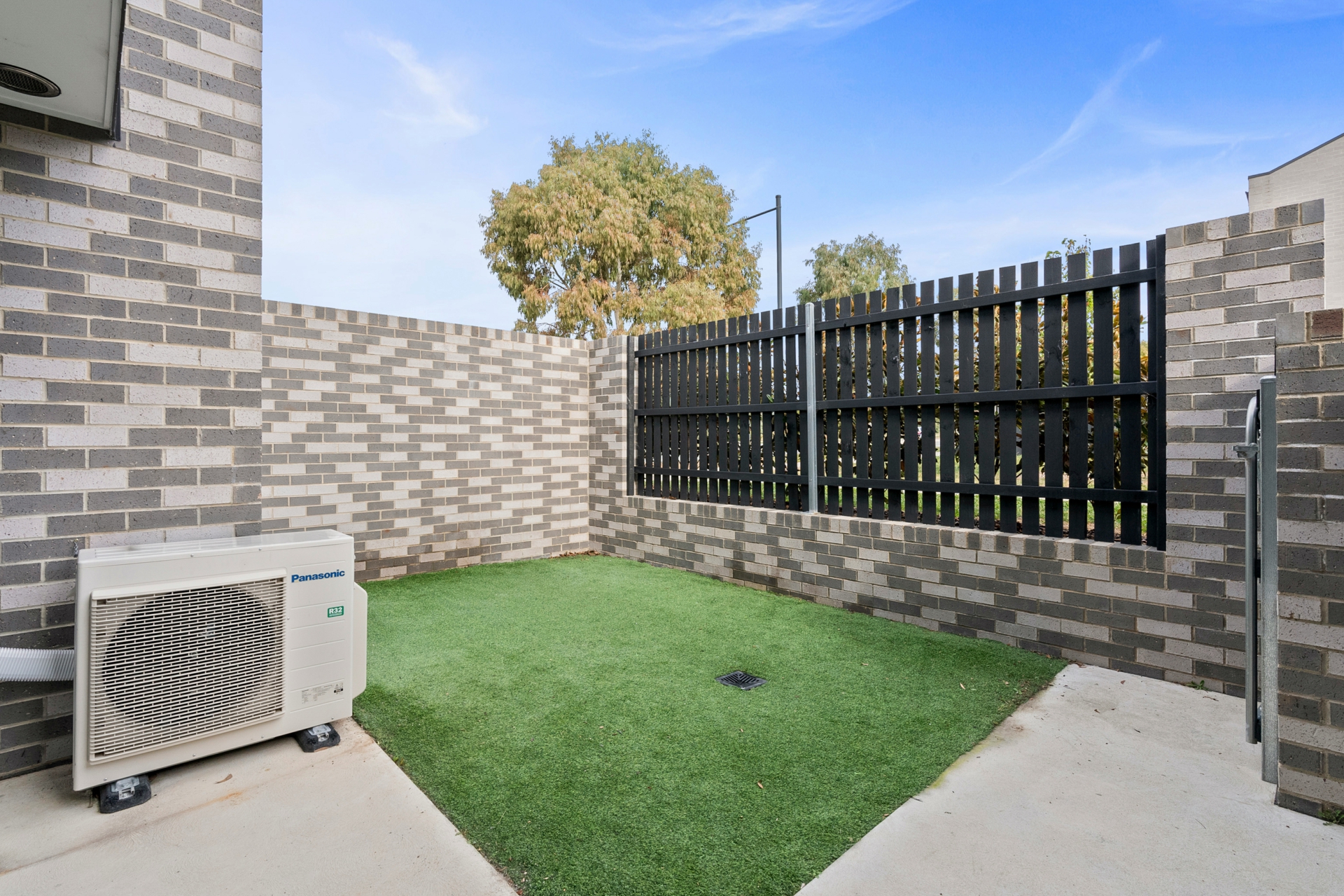 51/117 Sutherland Crescent, TAYLOR