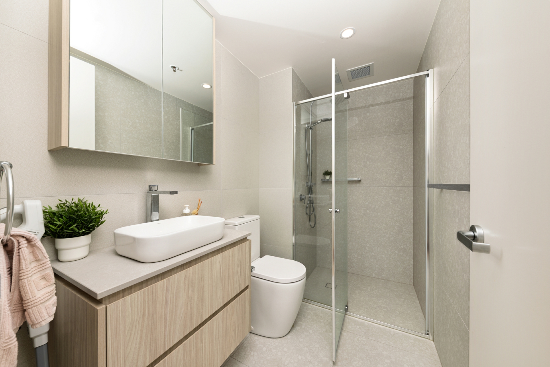 328/61 Cooyong Street, BRADDON