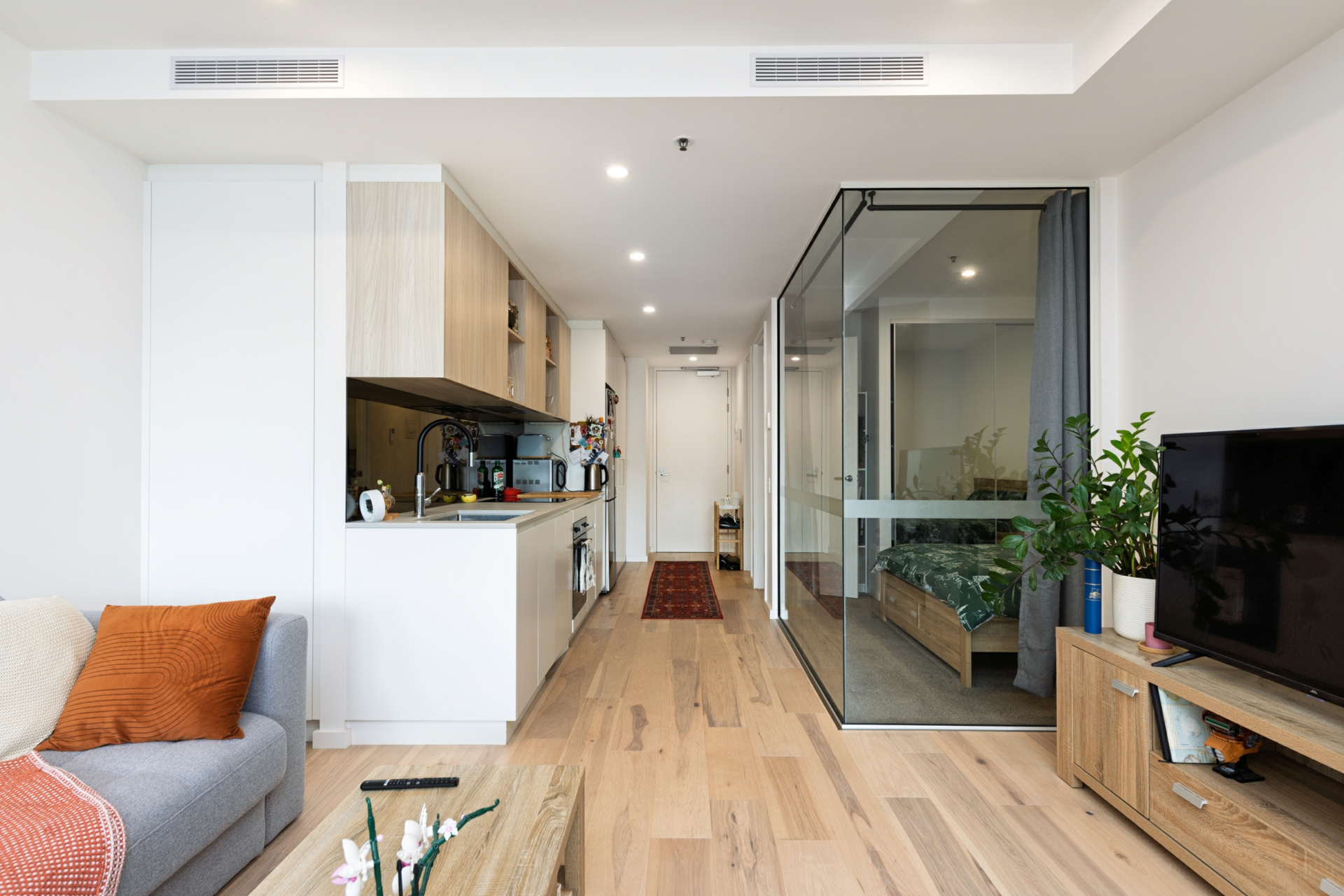 328/61 Cooyong Street, BRADDON